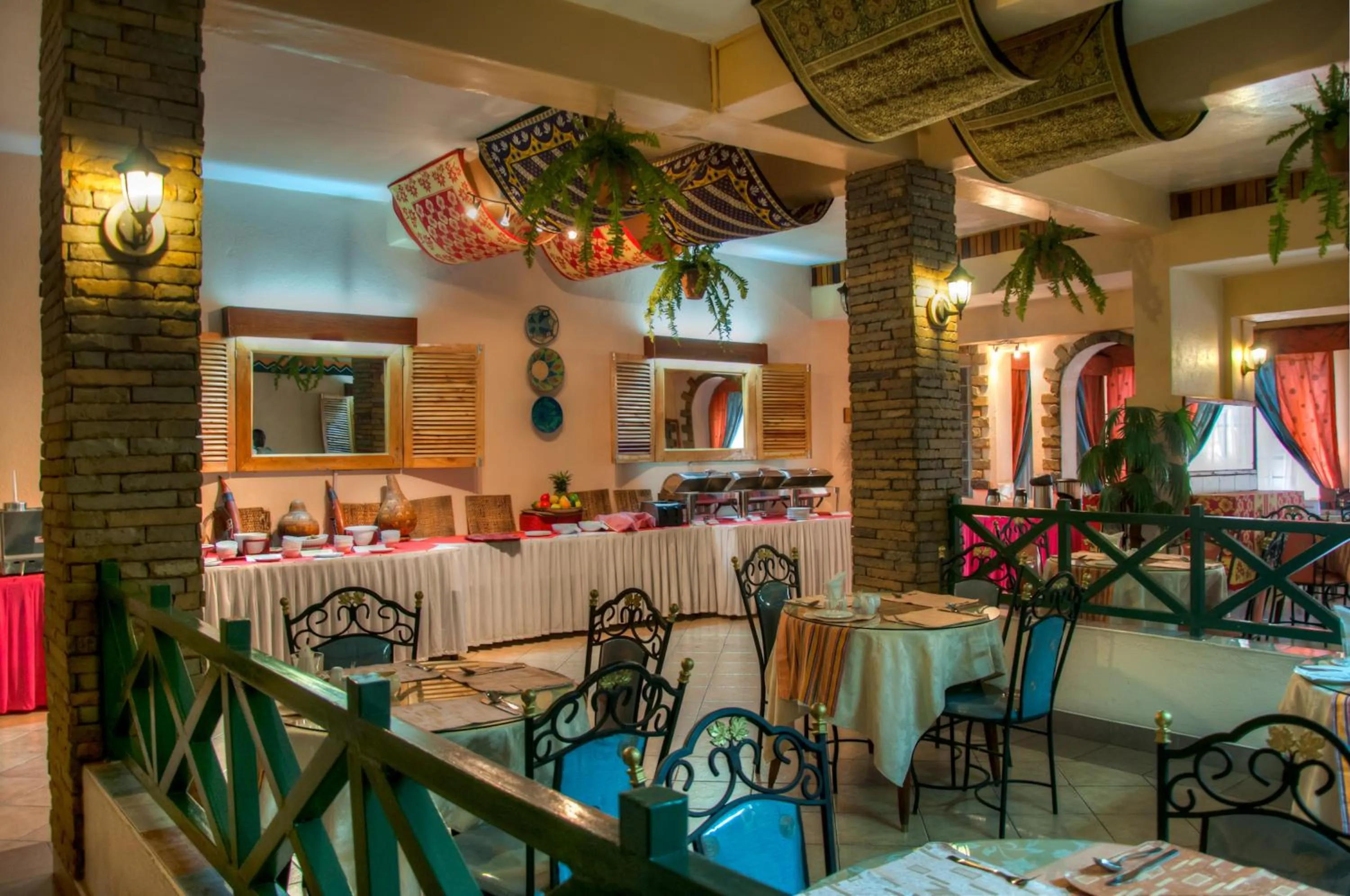 Restaurant/places to eat in Kahama Hotel Nairobi