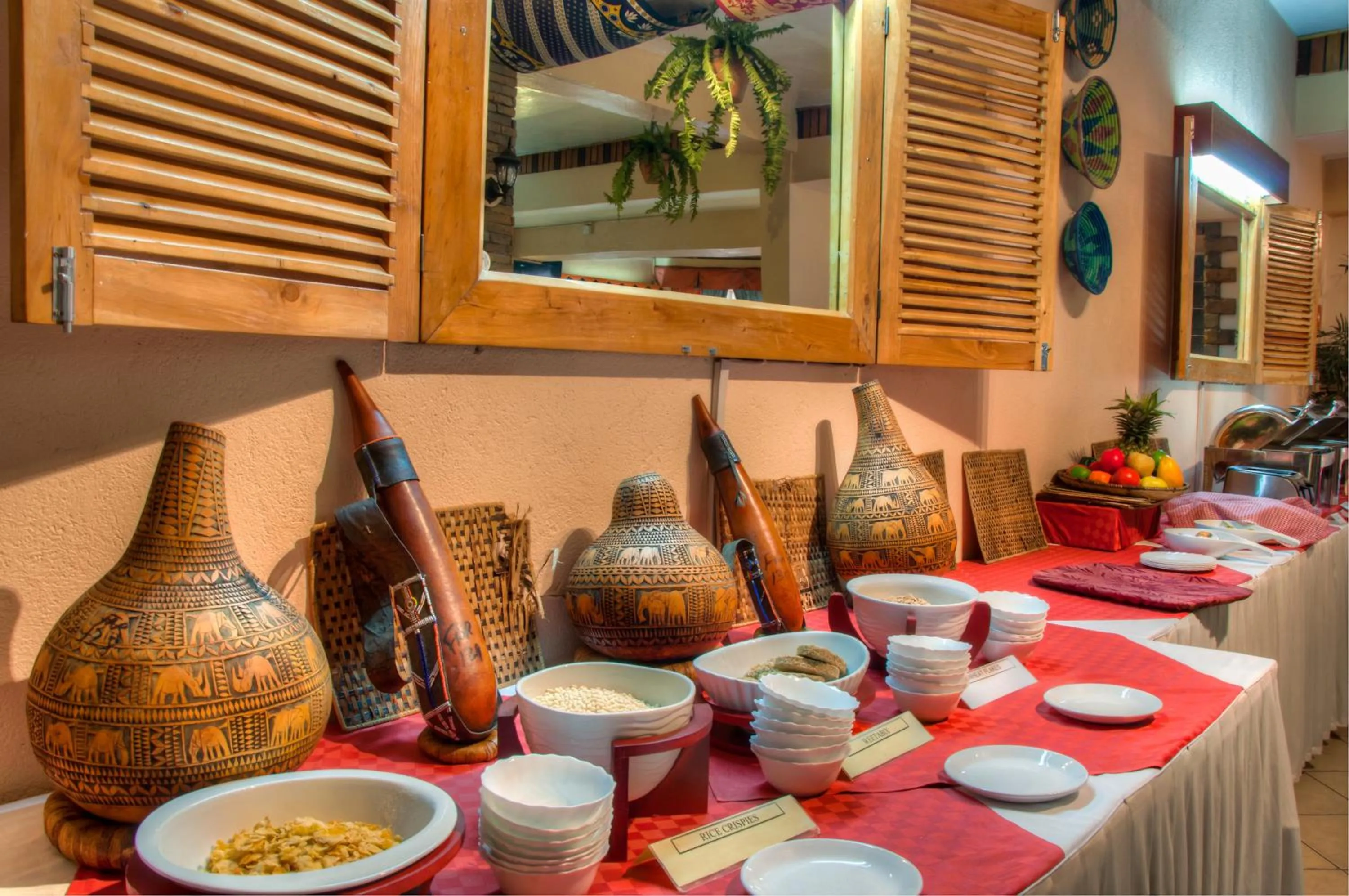 Restaurant/places to eat in Kahama Hotel Nairobi