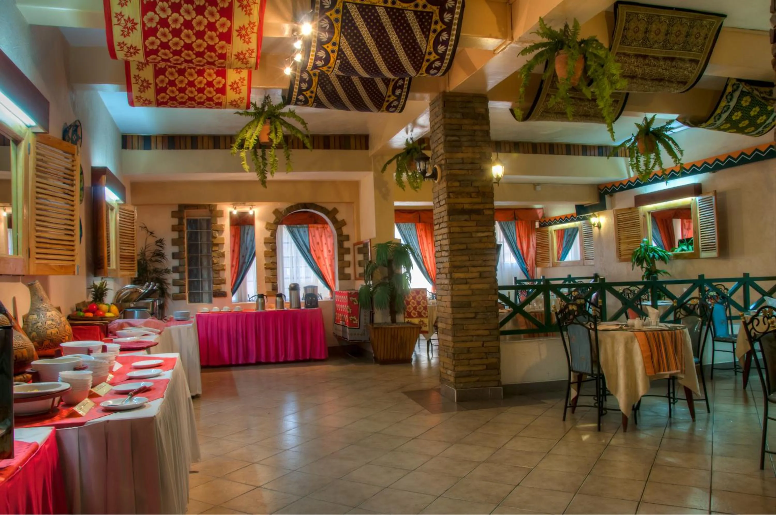 Restaurant/places to eat in Kahama Hotel Nairobi