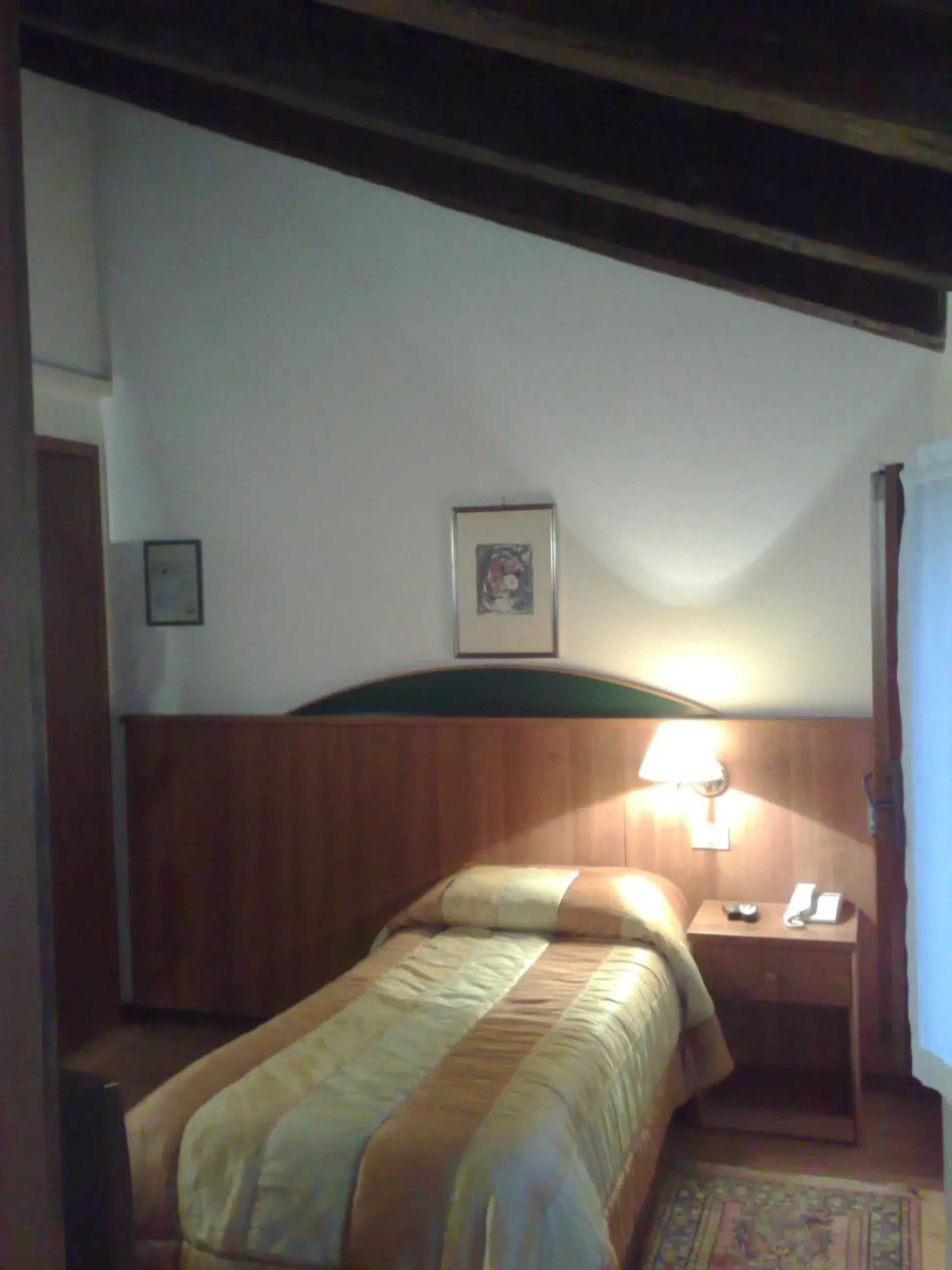 Single Room - single occupancy in Locanda Stella D'oro Single Room - single occupancy in Locanda Stella D'oro