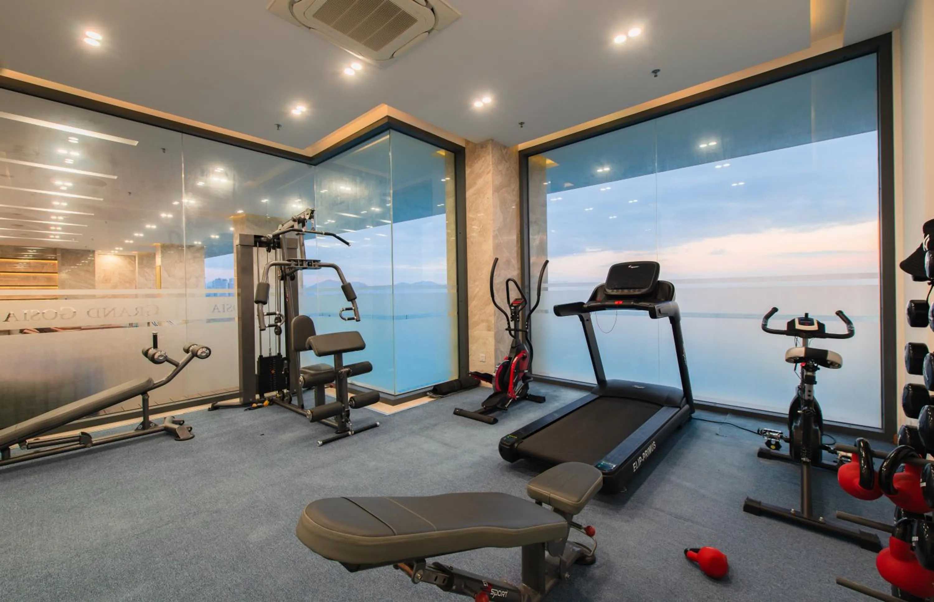 Fitness centre/facilities in Grand Gosia Hotel