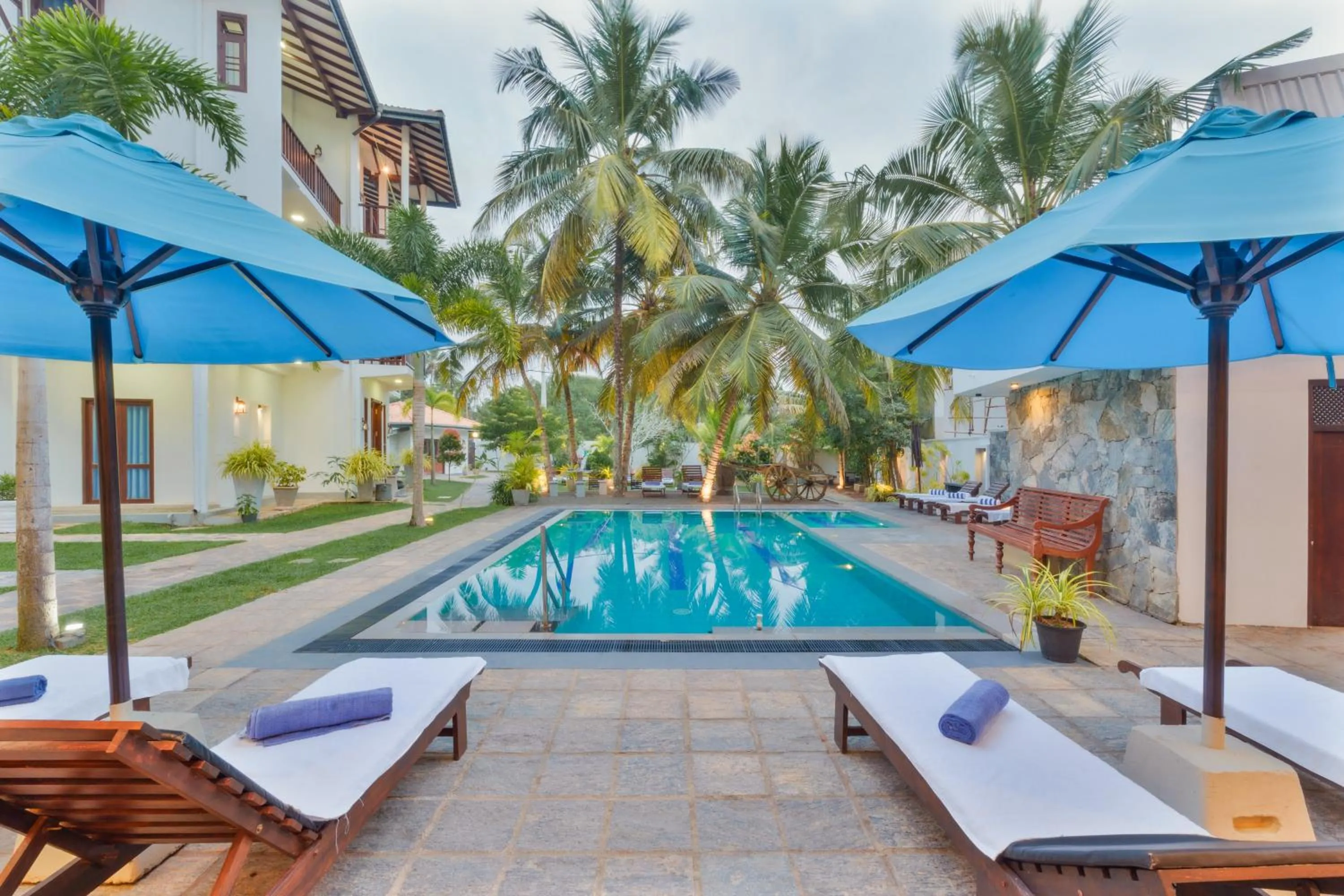 Property building in Olu Ayurveda Beach Resort