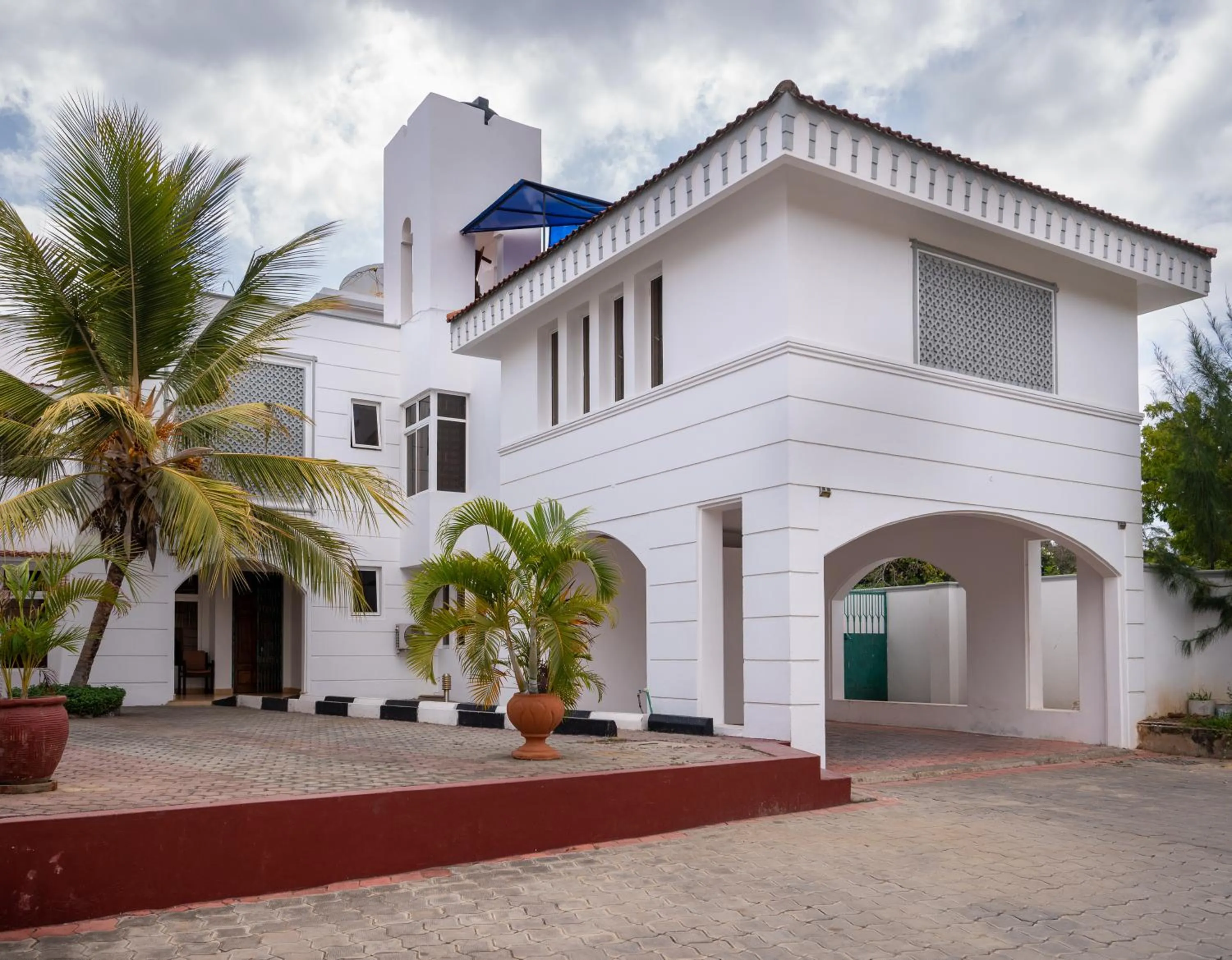 Property building in Nyali Villa