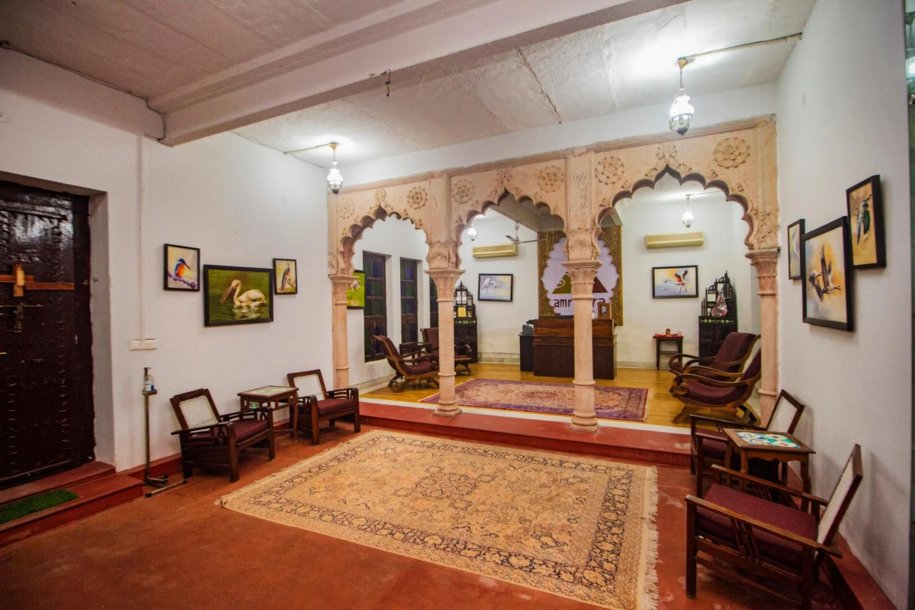Lobby or reception in Amritara Chandra Mahal Haveli, Bharatpur