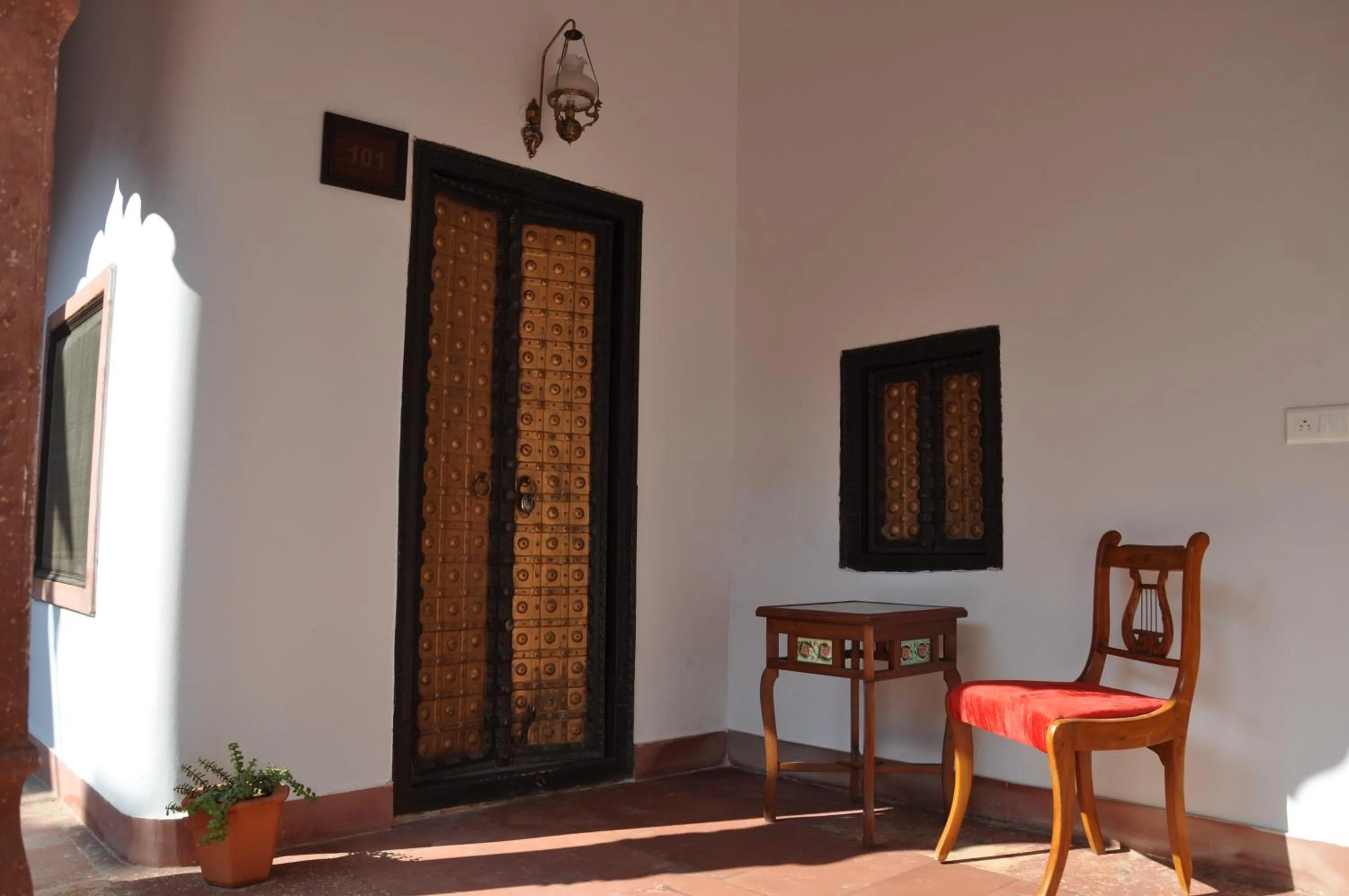 Balcony/Terrace in Amritara Chandra Mahal Haveli, Bharatpur