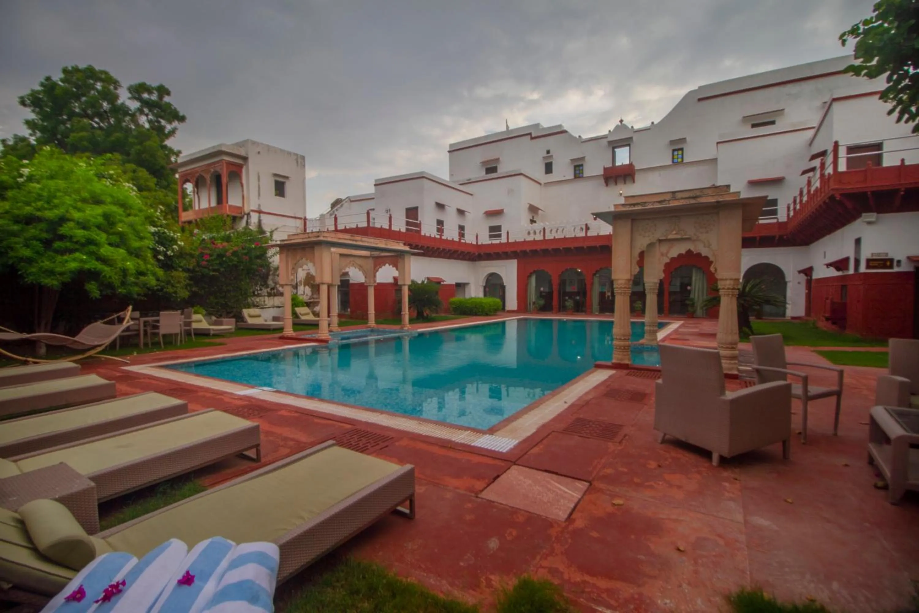 Swimming pool in Amritara Chandra Mahal Haveli, Bharatpur