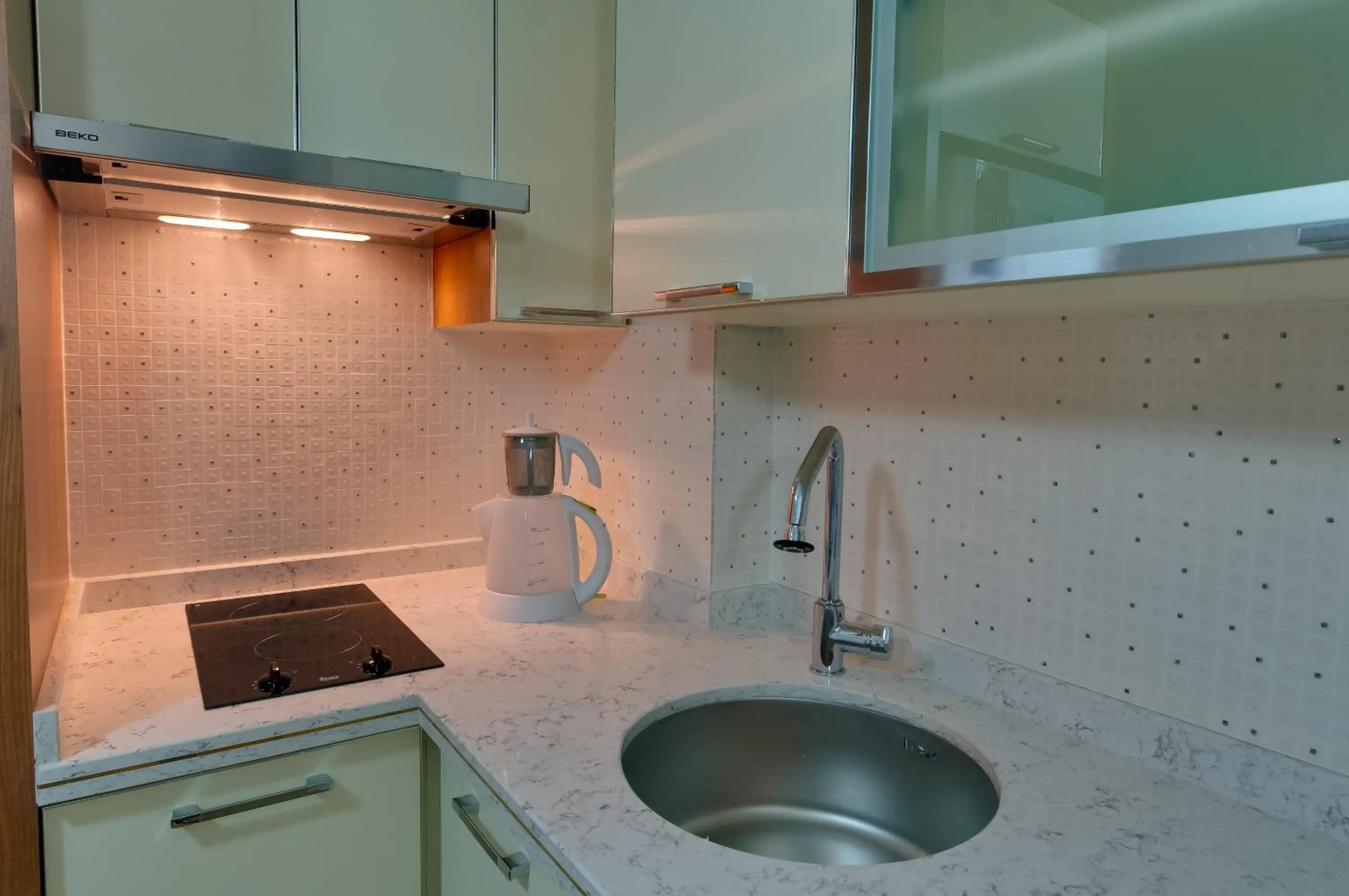 Kitchen or kitchenette in Upart Home