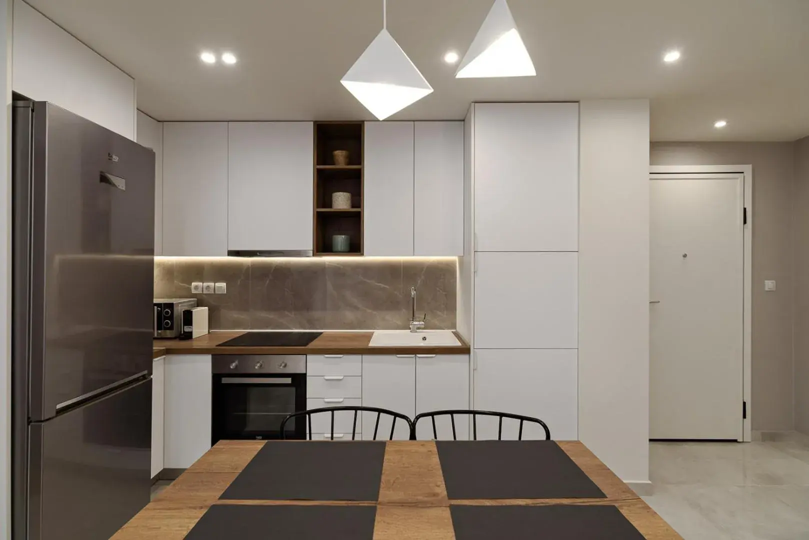 Blu & Marrone Suites-parking included Blu & Marrone Suites-parking included