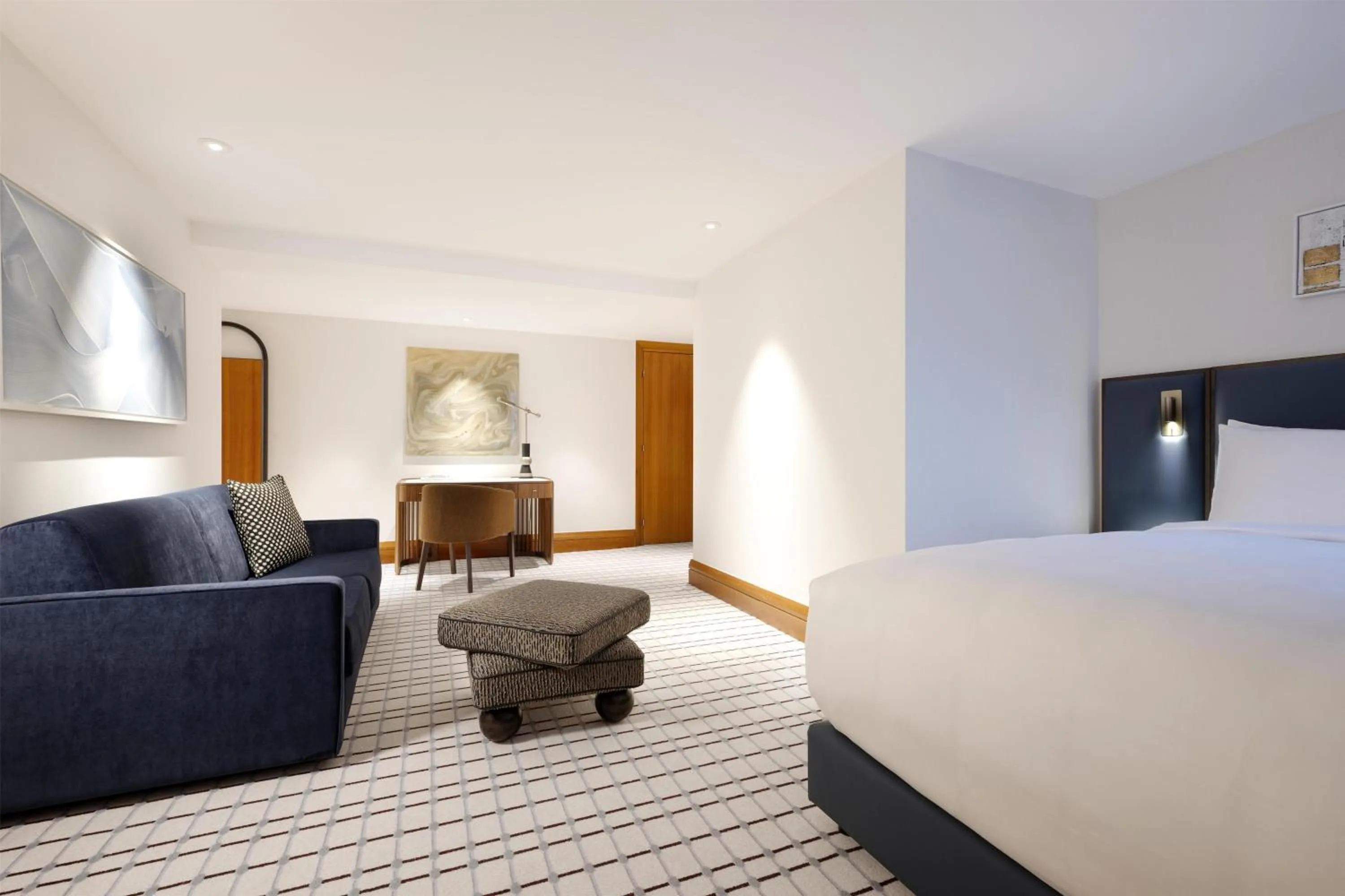 Living room, Bed in Conrad Hamburg