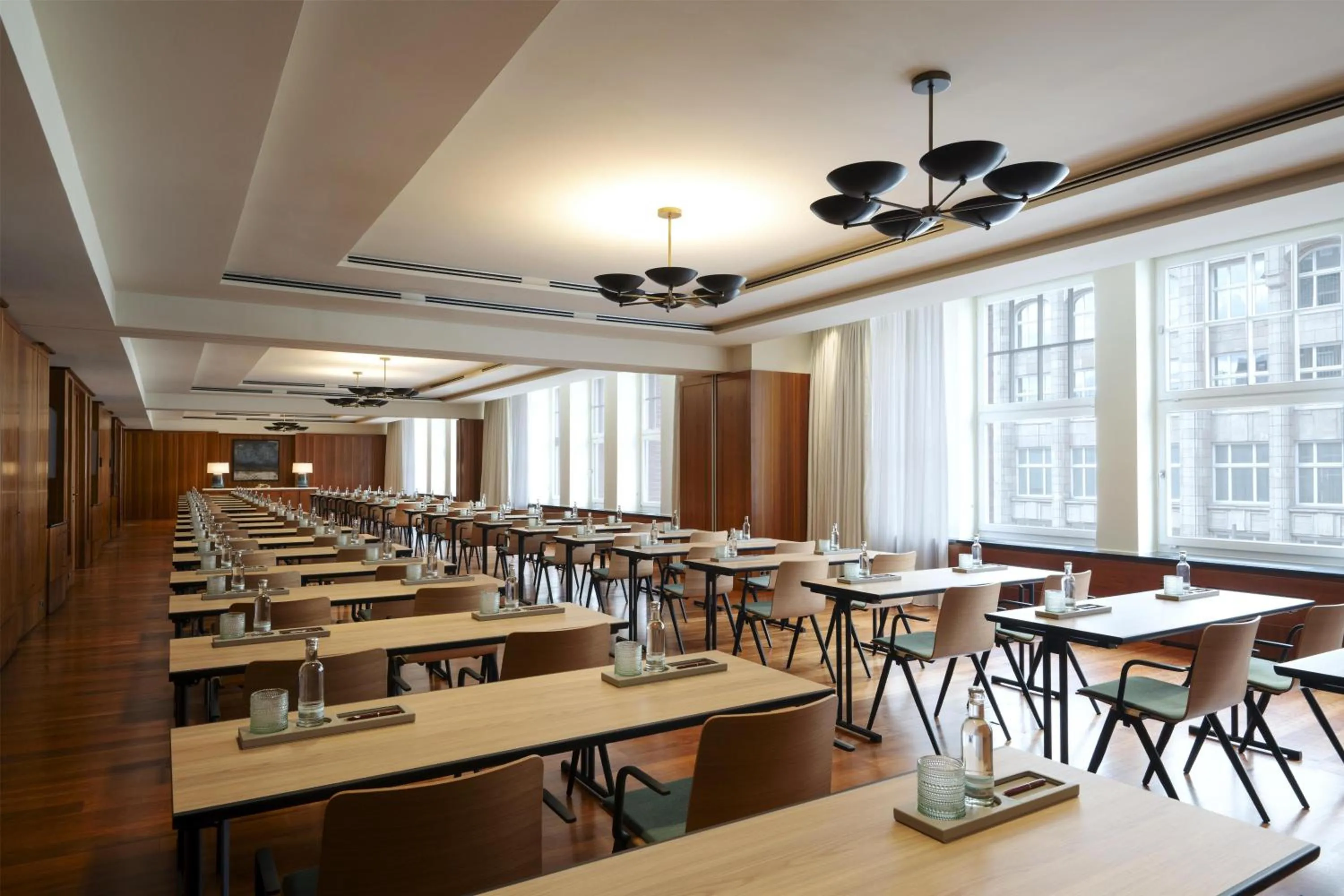 Meeting/conference room in Conrad Hamburg