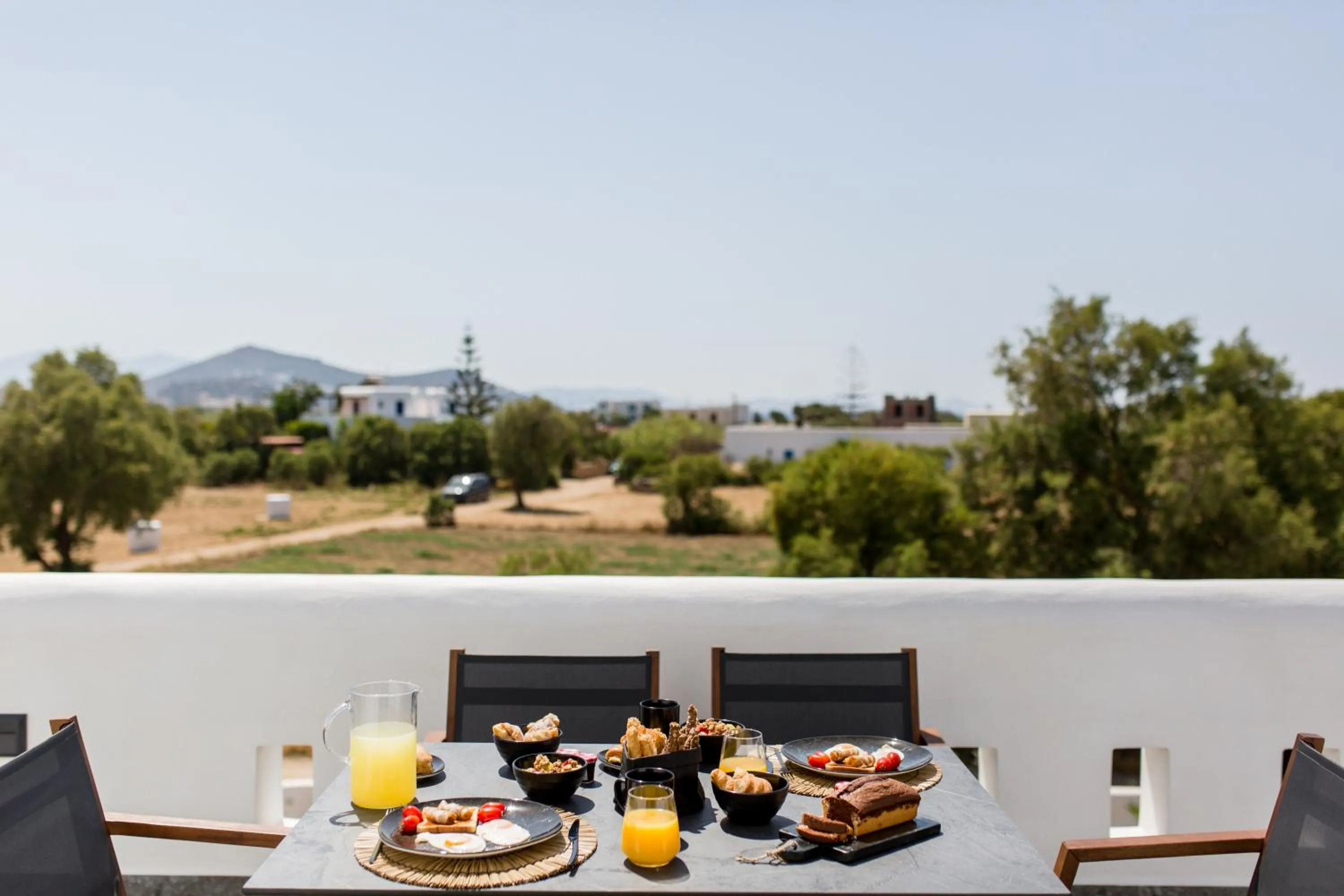 Breakfast in Naxian Secret