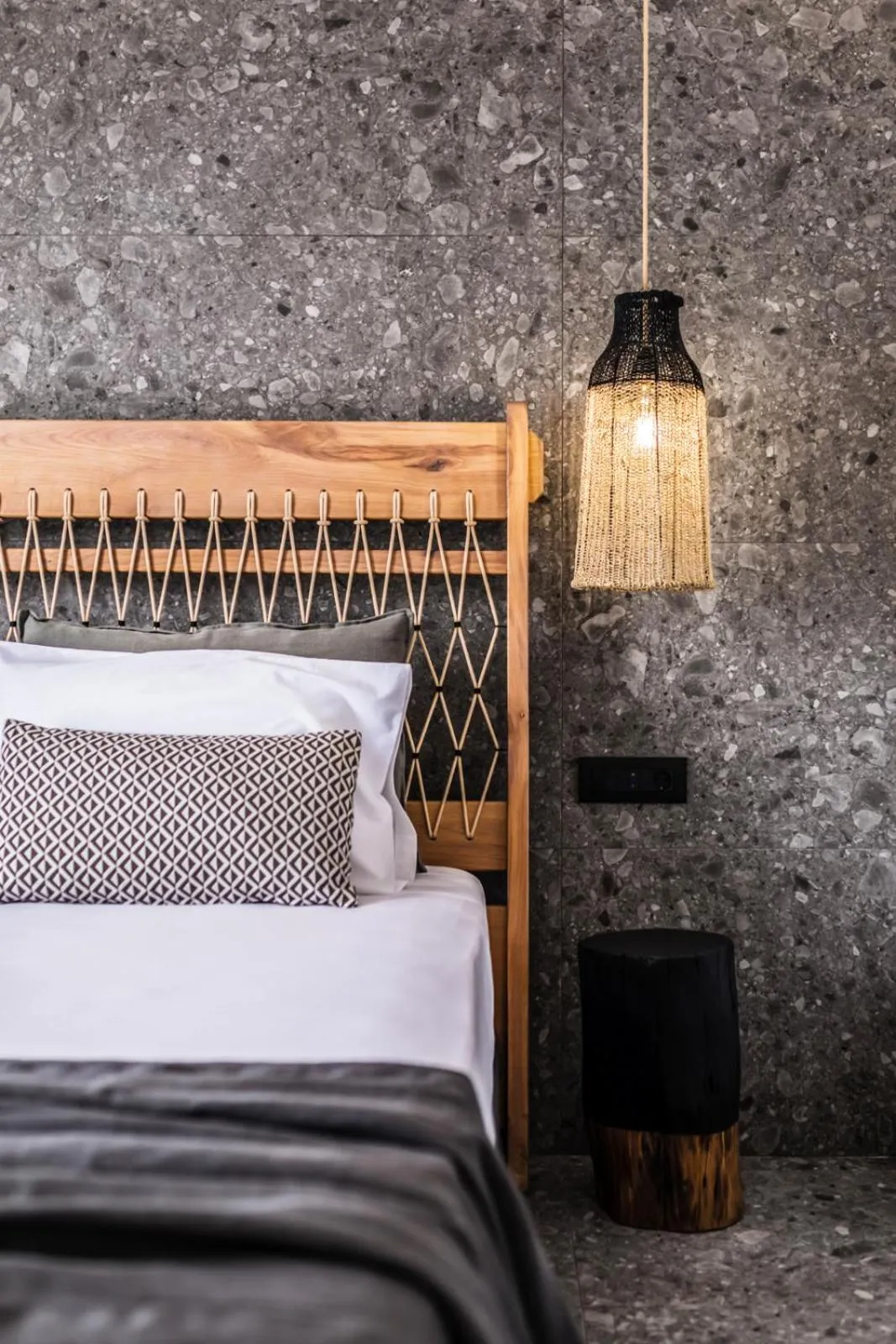 Bed in Naxian Secret