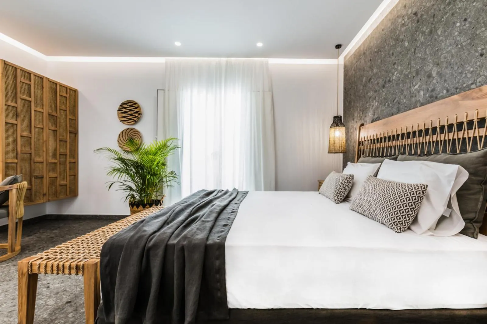 Bed in Naxian Secret