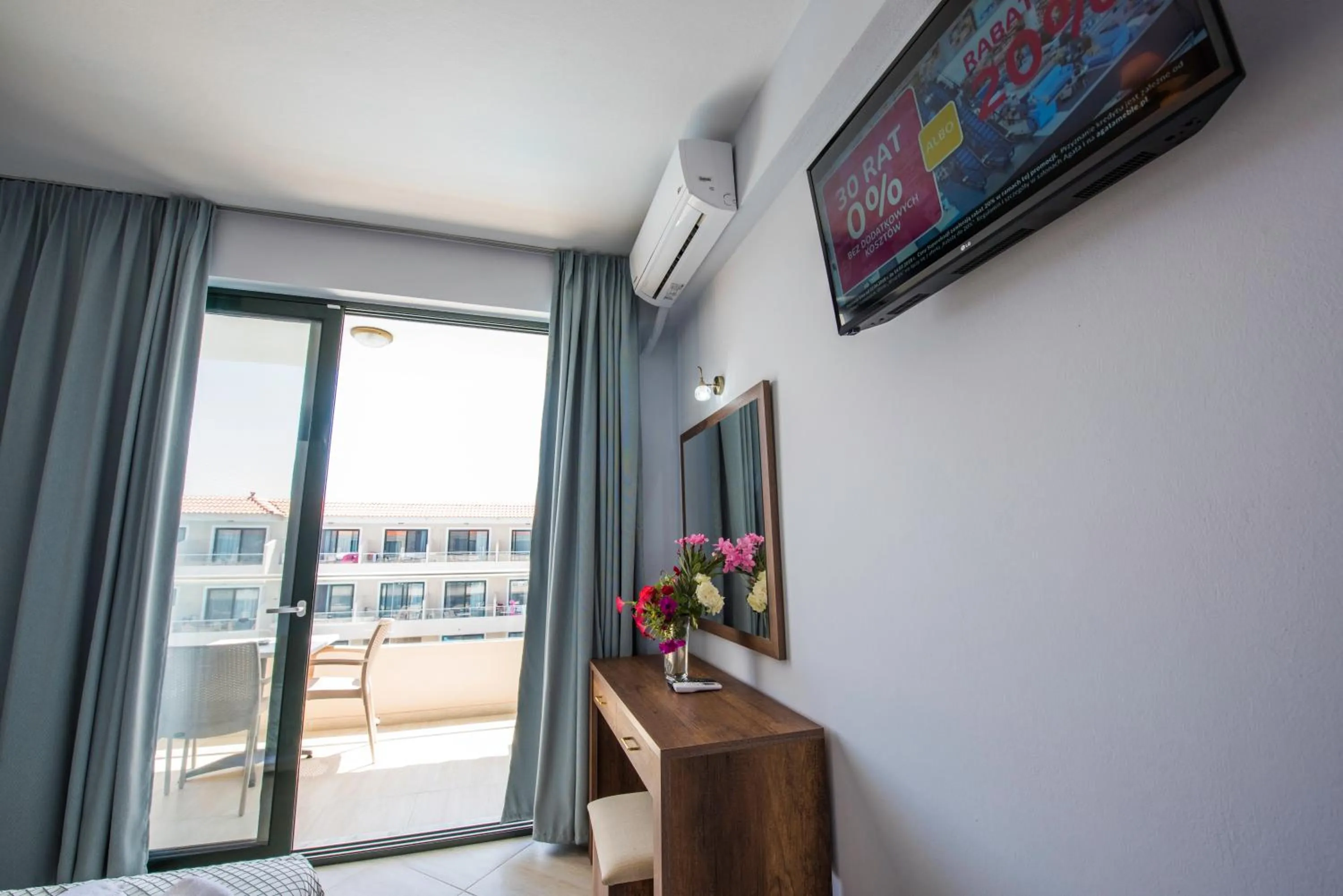 TV and multimedia in Angela Beach Hotel & Apts