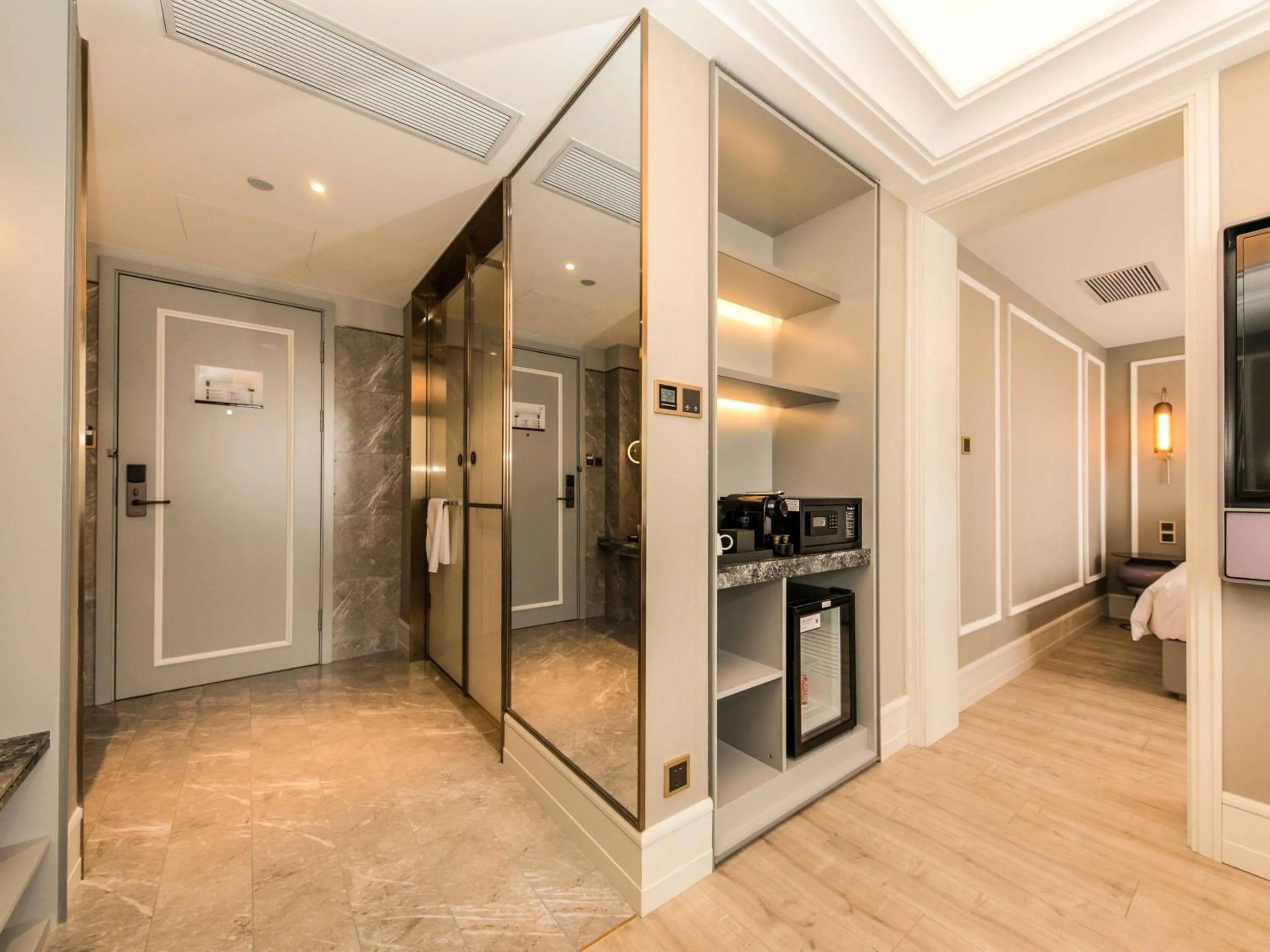 Bedroom in Mercure Xian City Centre