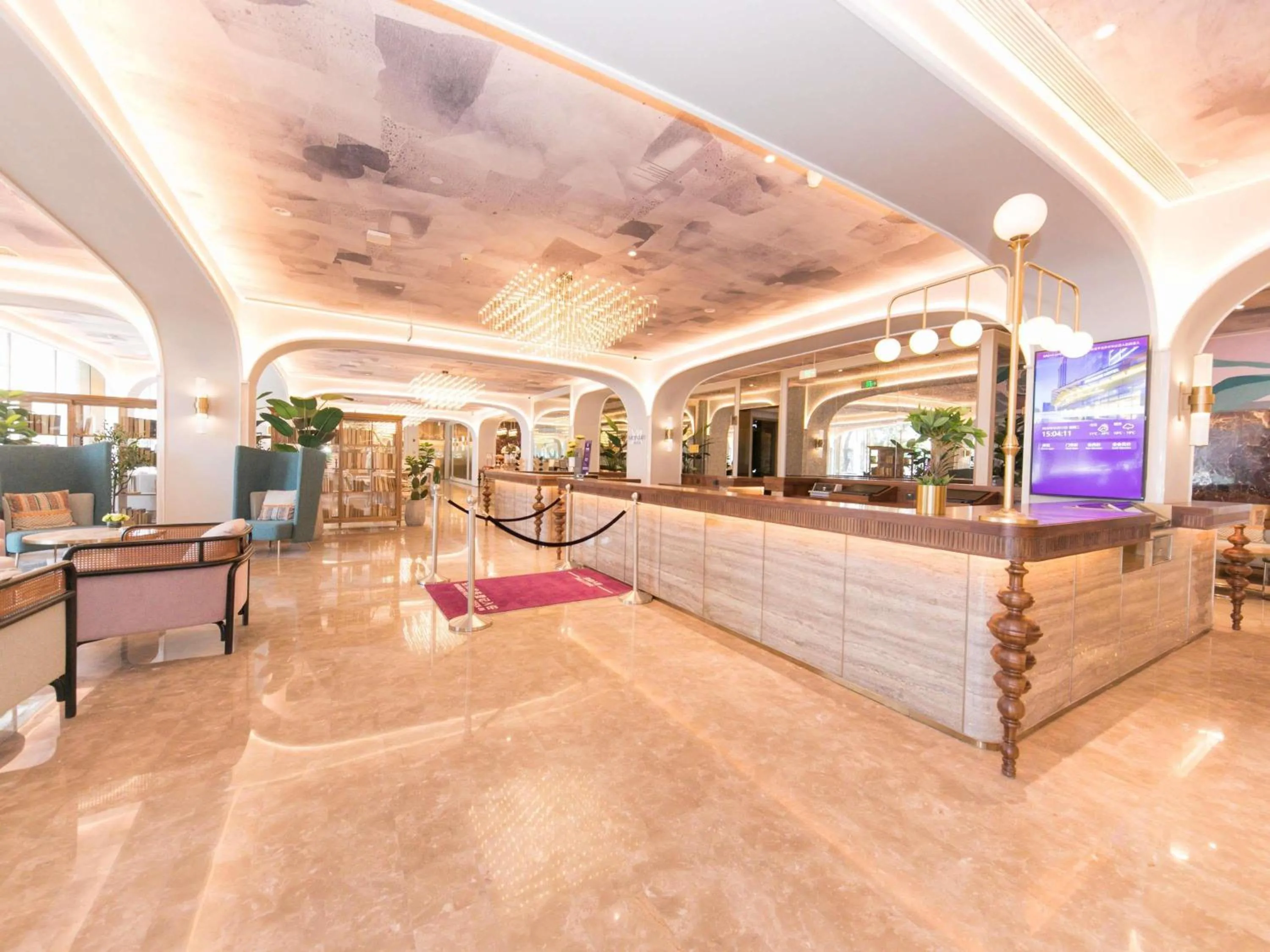 Property building in Mercure Xian City Centre