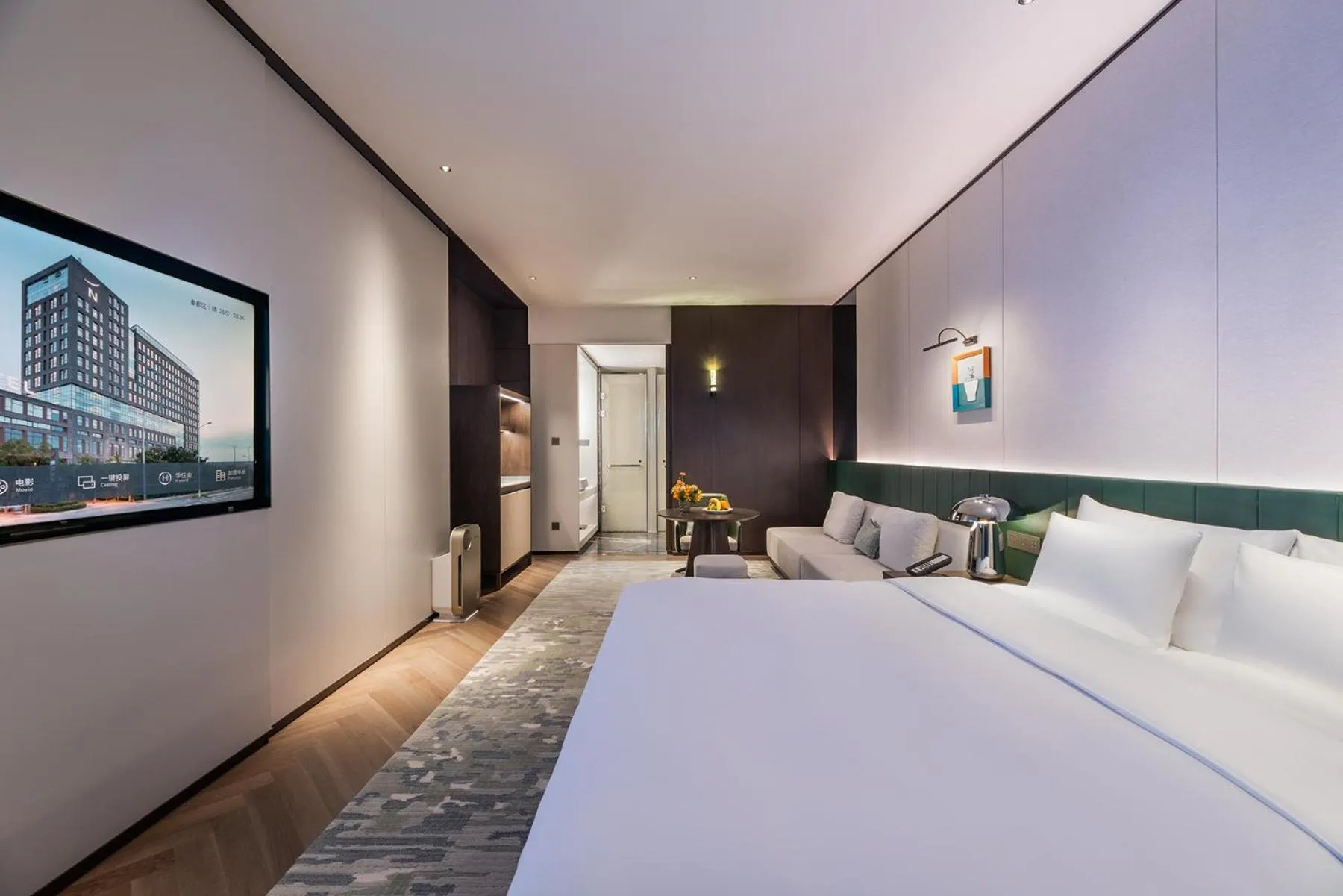 Photo of the whole room, Bed in Novotel Xian Xixian