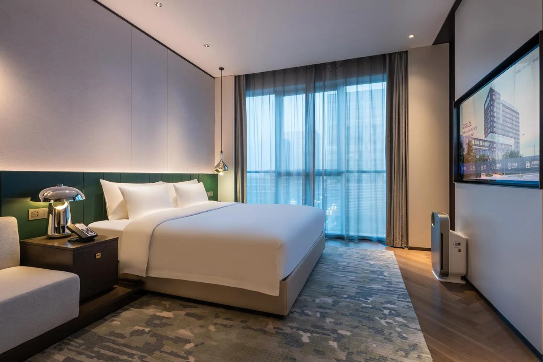 Bed in Novotel Xian Xixian