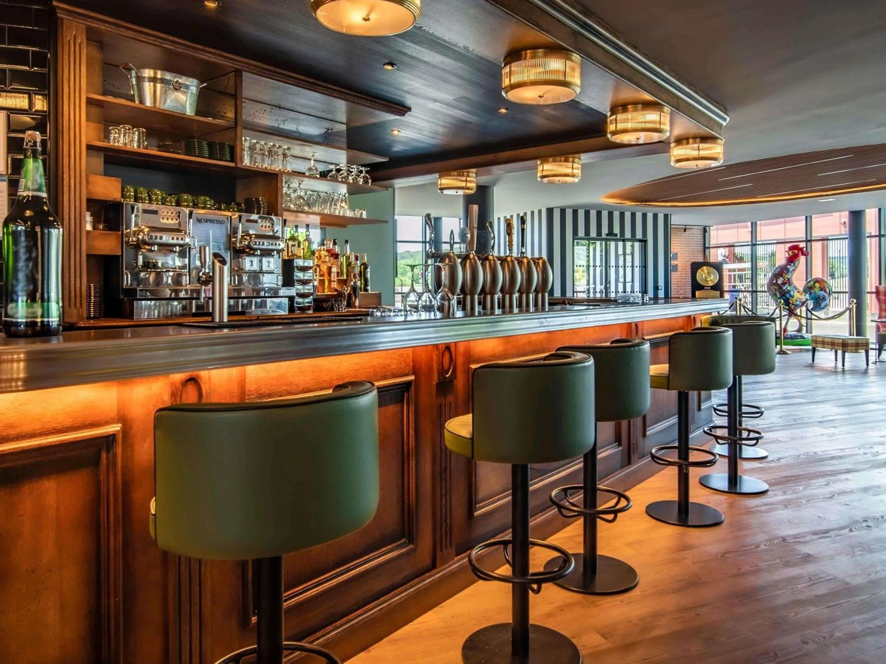 Lounge or bar in ibis Styles Castelnaudary