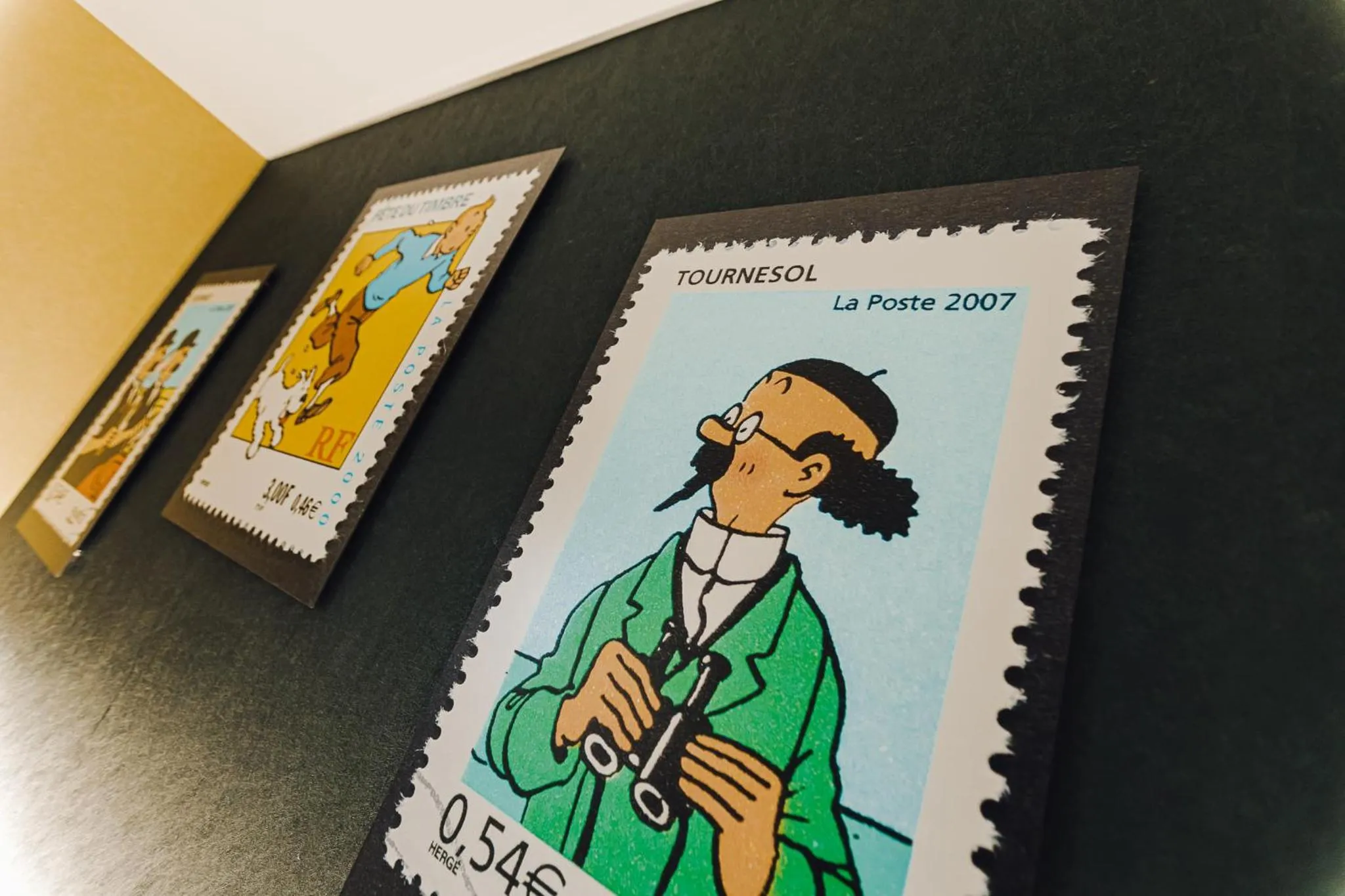 Decorative detail in ibis Styles Contres-Cheverny