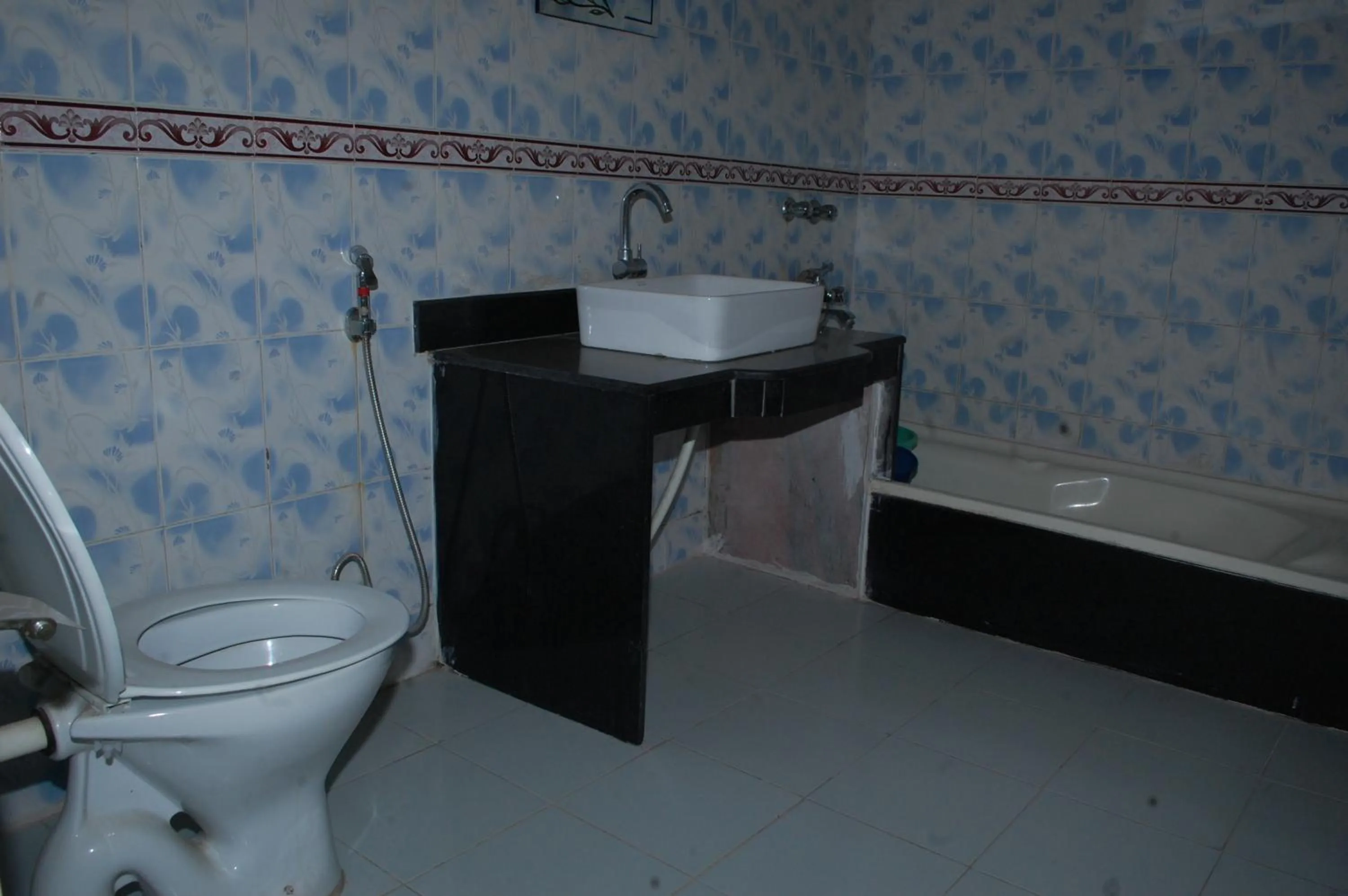 Bathroom in Hotel Shekhawati, A boutique stay