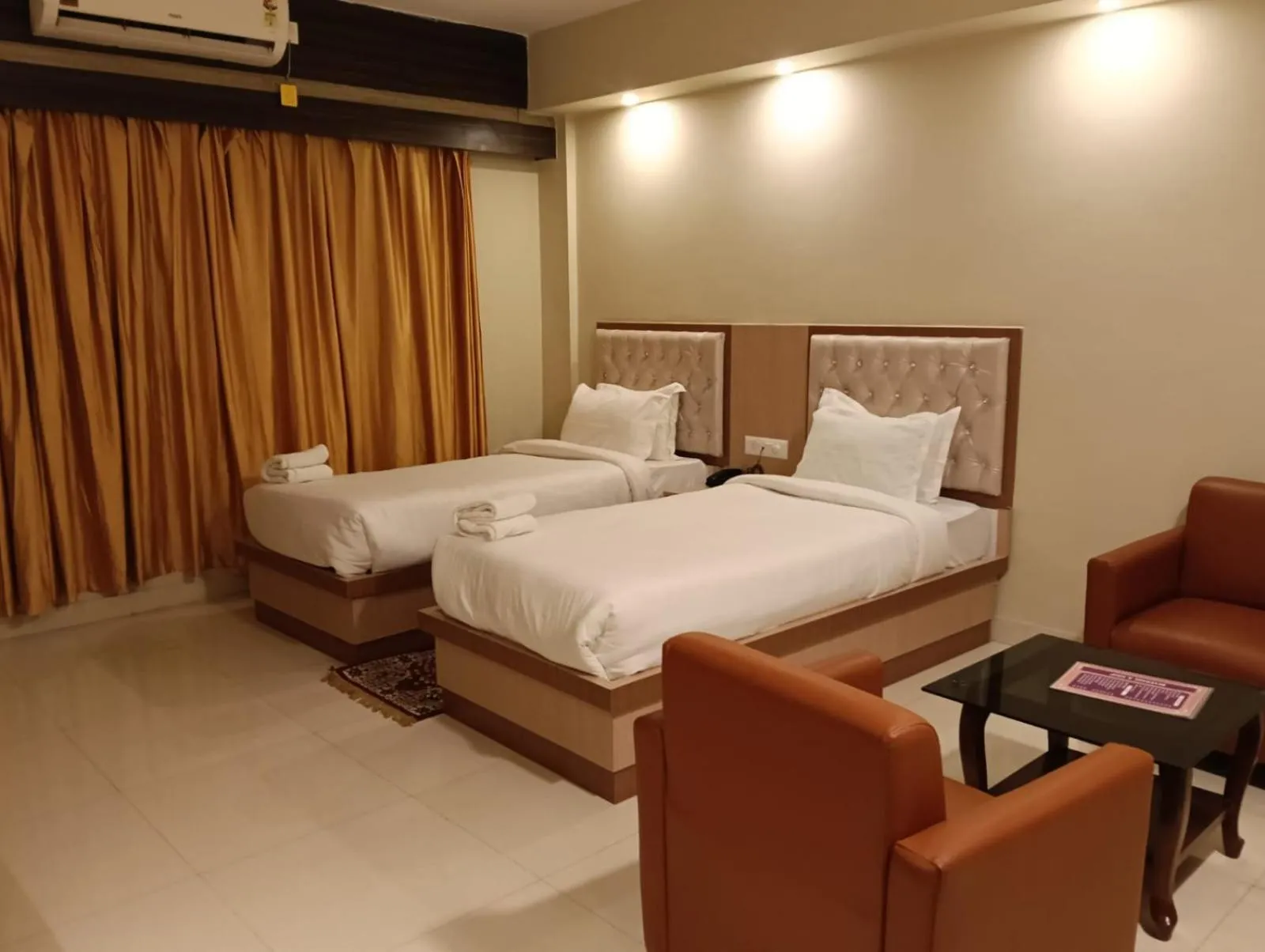 Bed in Hotel Star Bodh Gaya