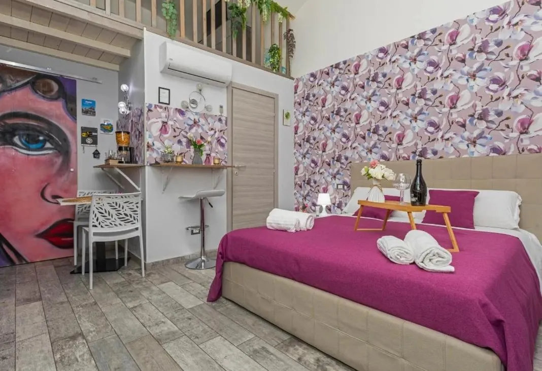 Bathroom, Bed in Sicily house