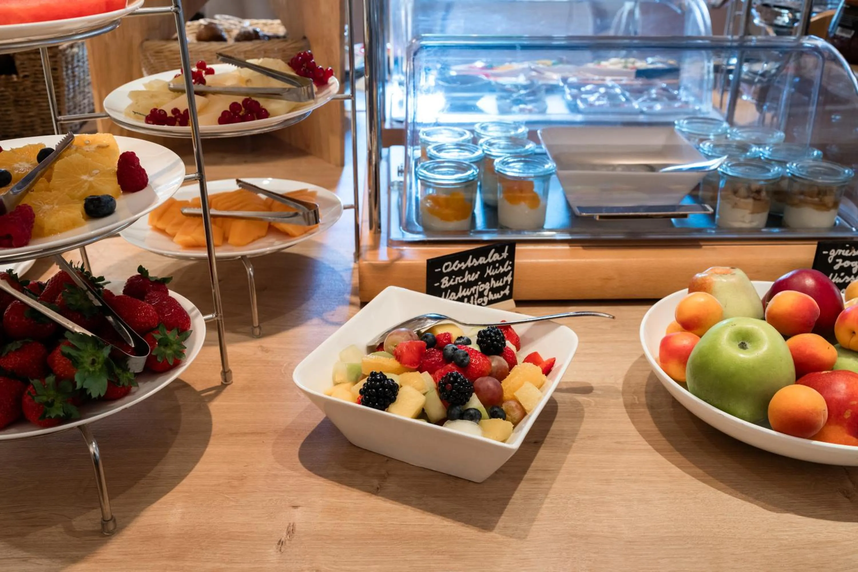 Breakfast in Romantik Hotel am Brühl