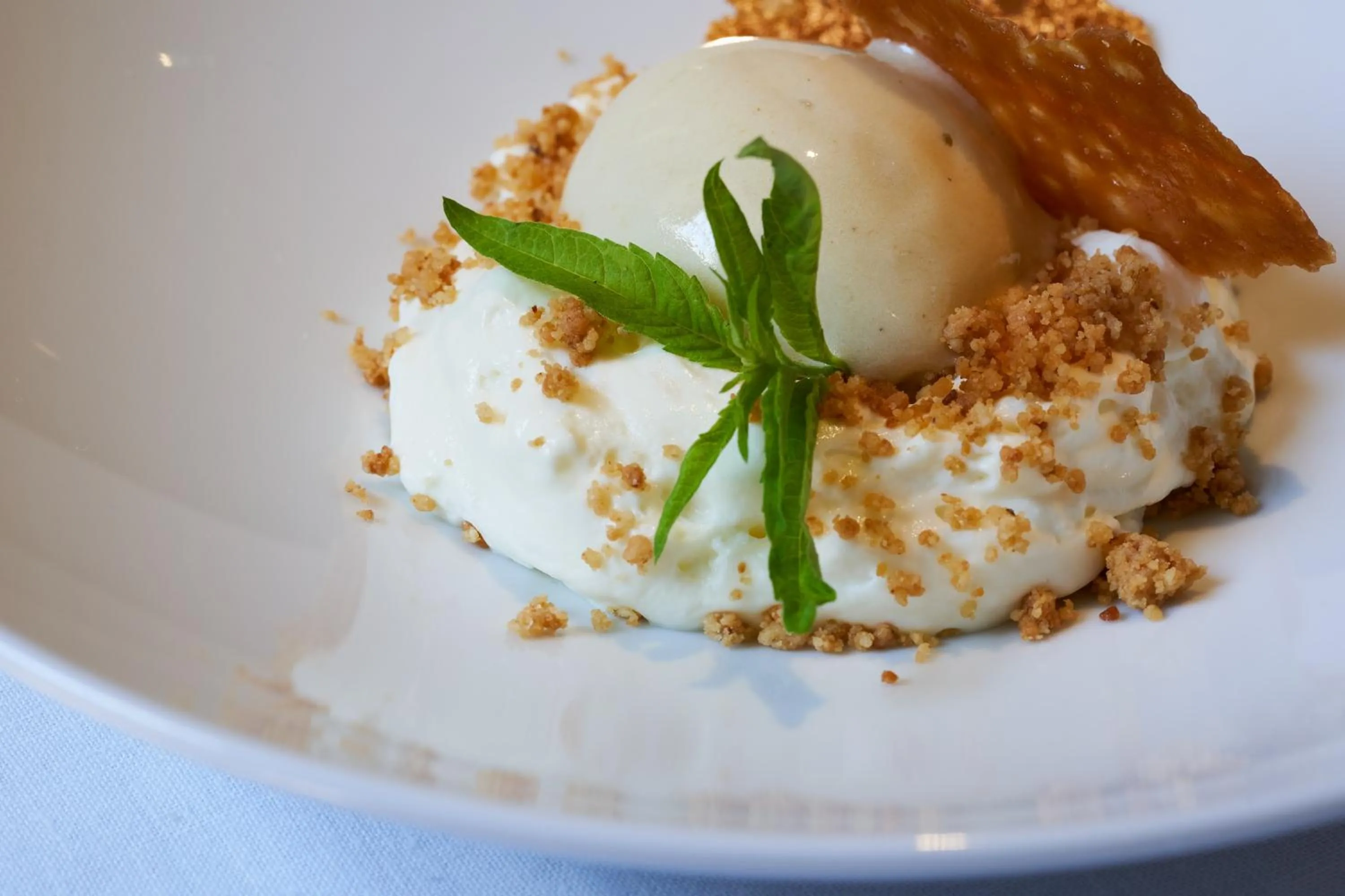 Restaurant/places to eat in Romantik Hotel am Brühl