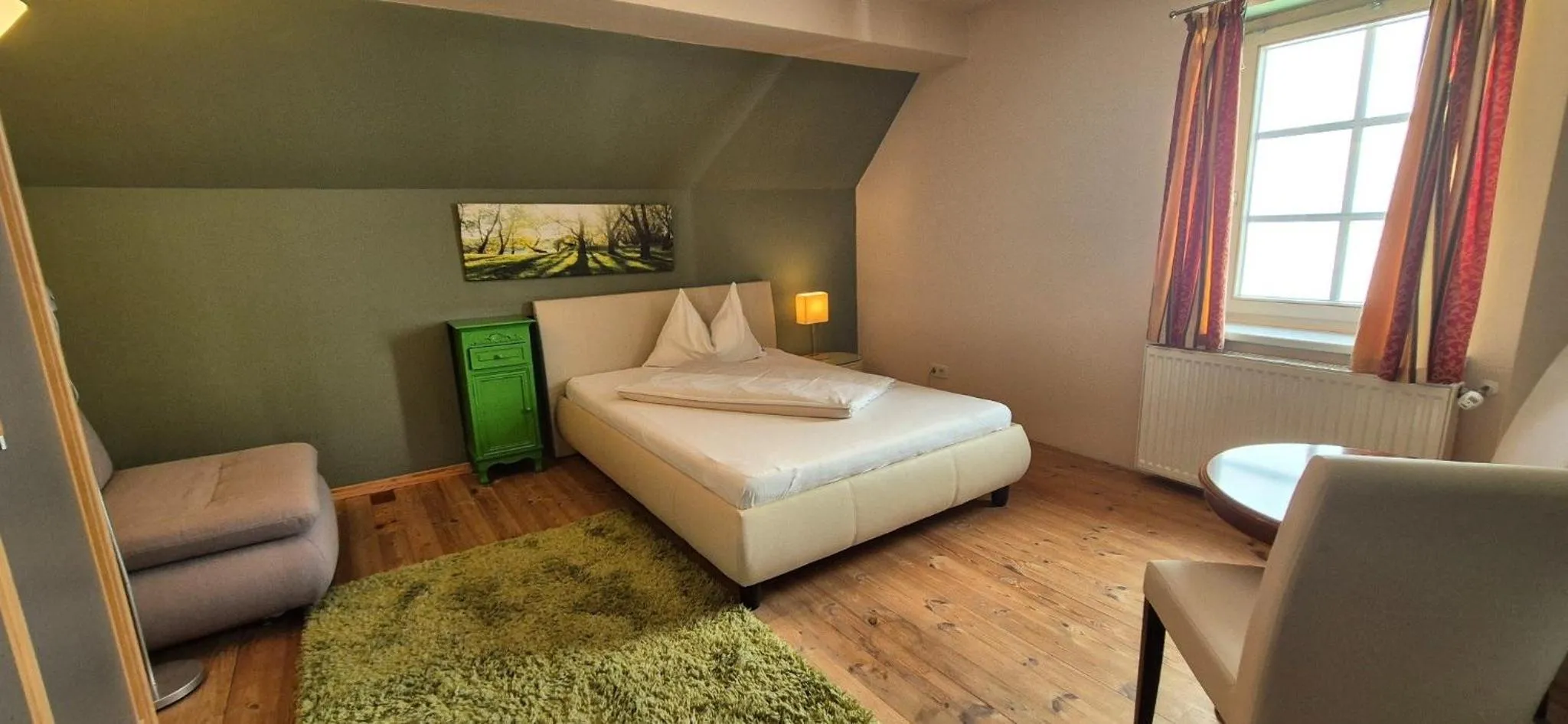 Bed in Stadthotel Kramer