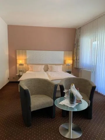 Bed in Hotel Sonnenhof