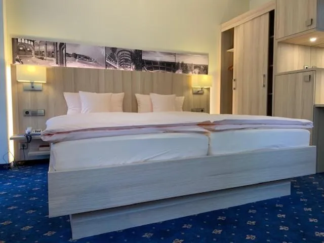 Bed in Hotel Sonnenhof