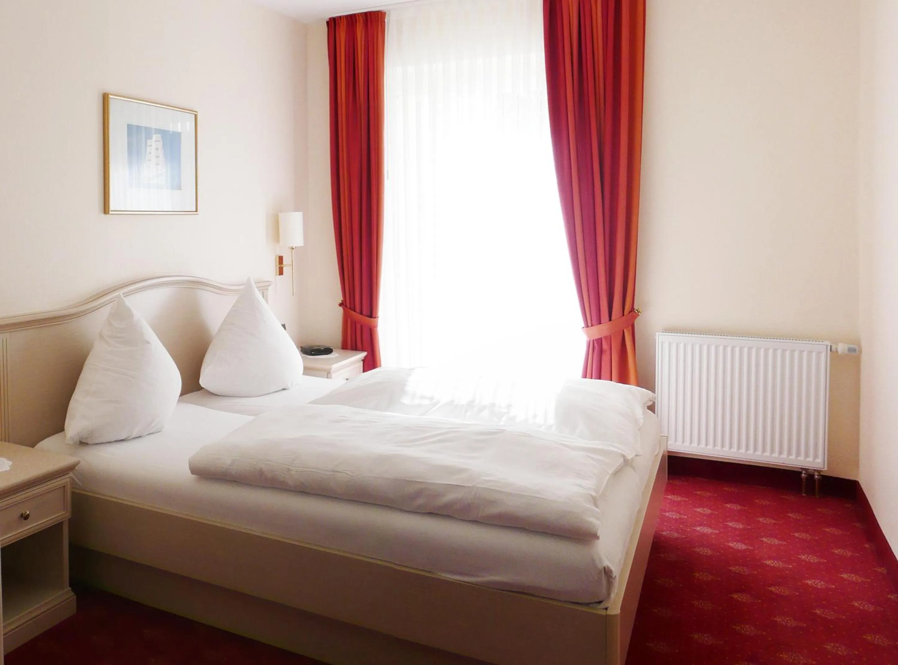 Bed in Seehotel Neue Liebe