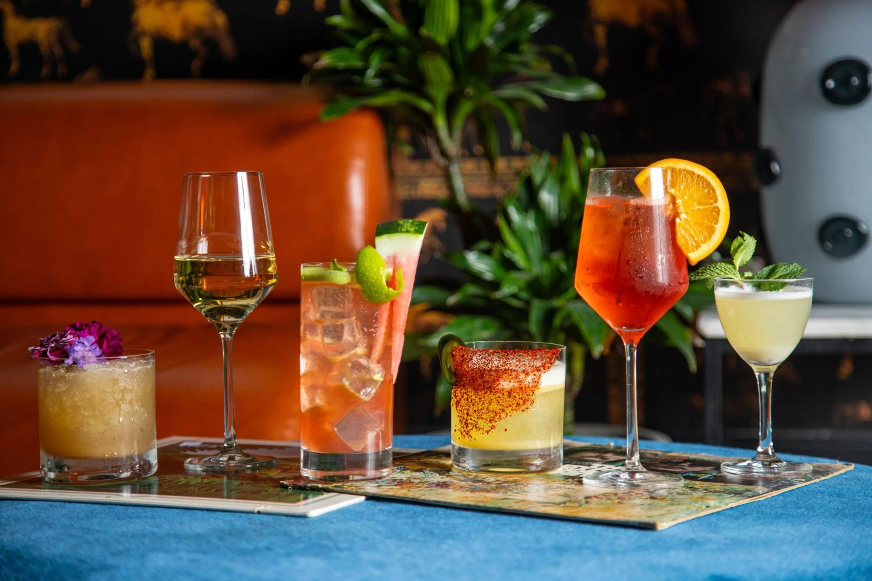 Restaurant/places to eat in Virgin Hotels New Orleans