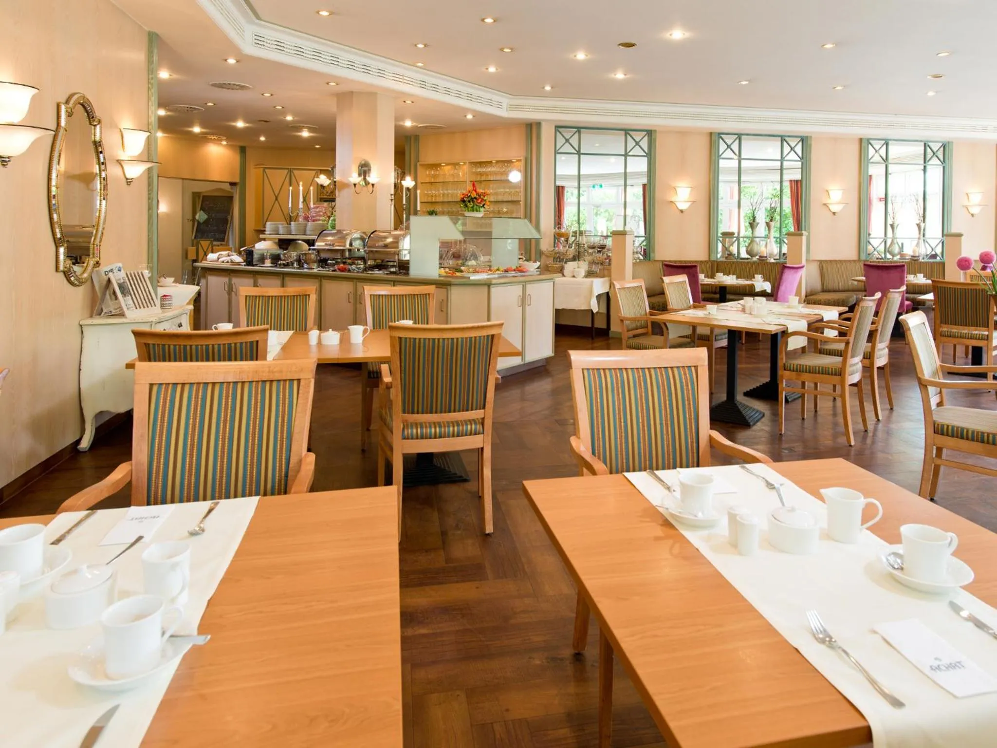 Restaurant/places to eat in ACHAT Hotel Reilingen Walldorf
