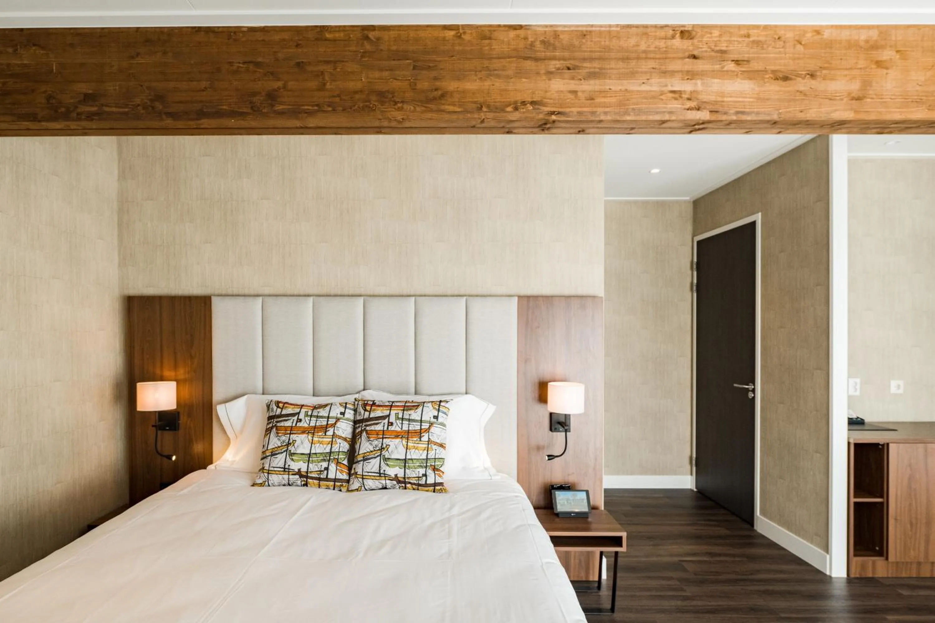 Bed in Hotel Ter Zand - Handwritten Collection