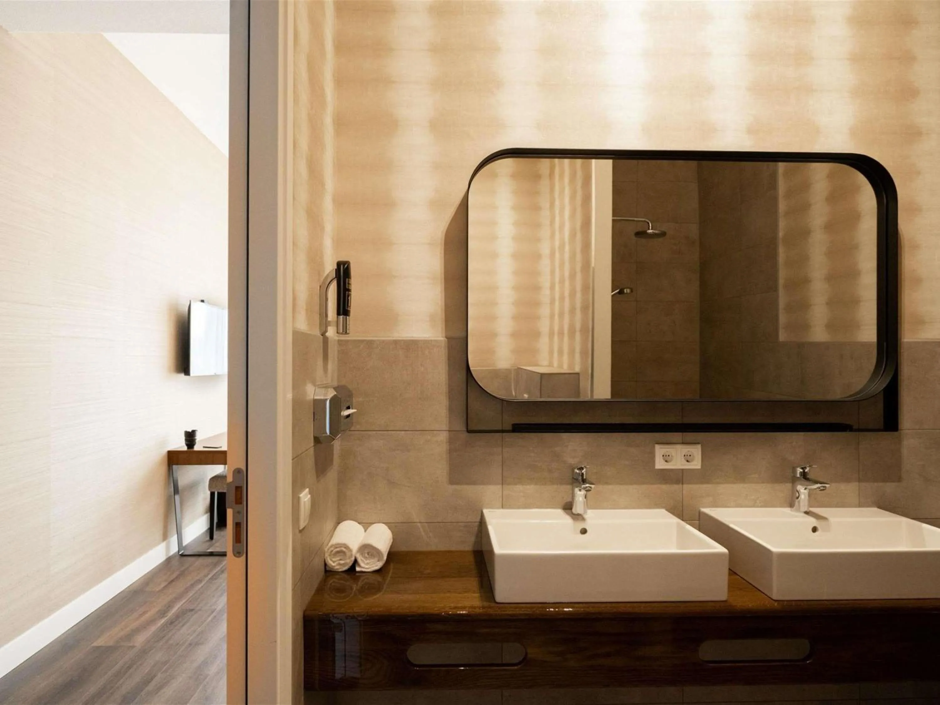 Bedroom in Hotel Ter Zand - Handwritten Collection