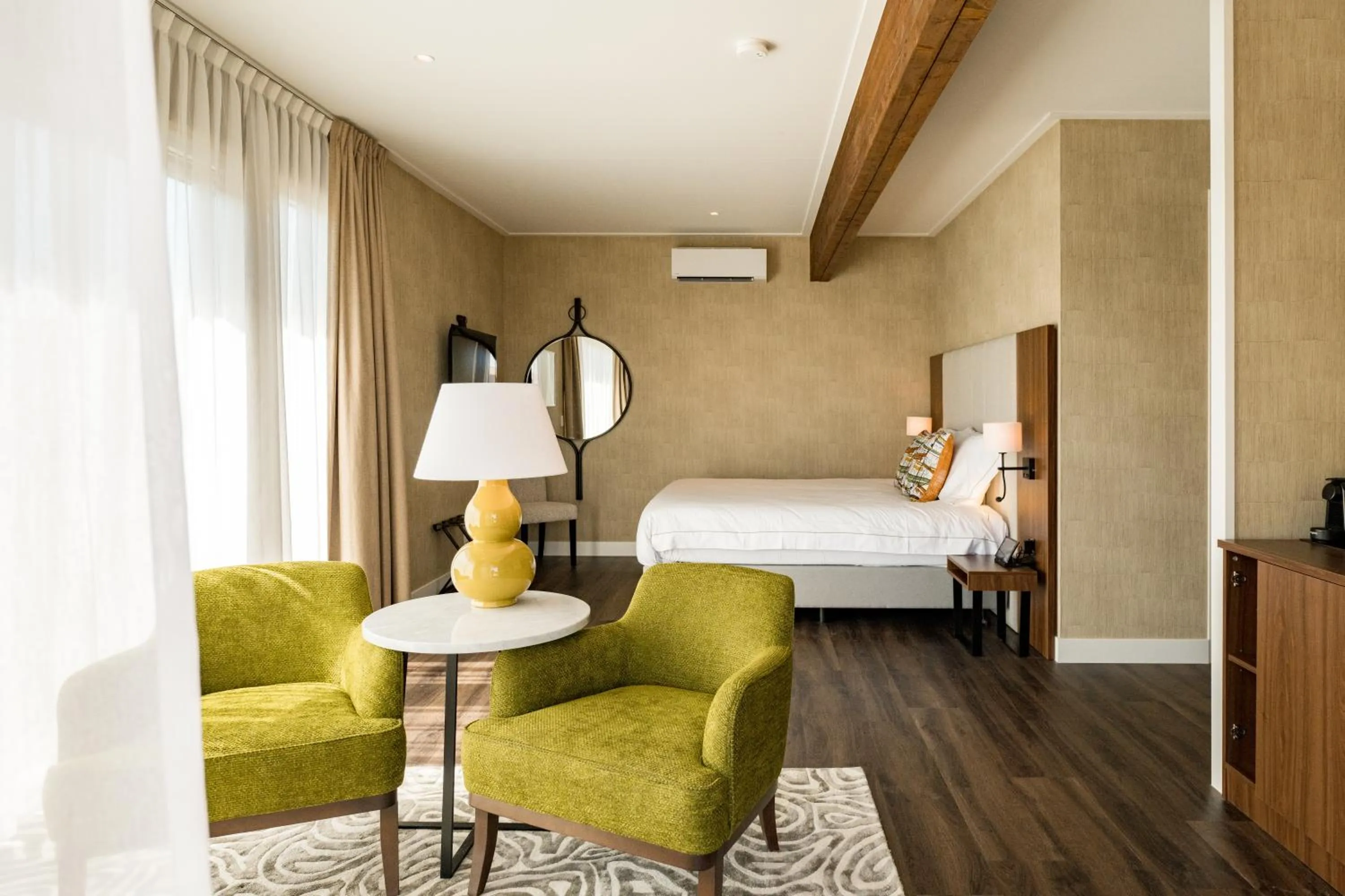 Photo of the whole room, Bed in Hotel Ter Zand - Handwritten Collection