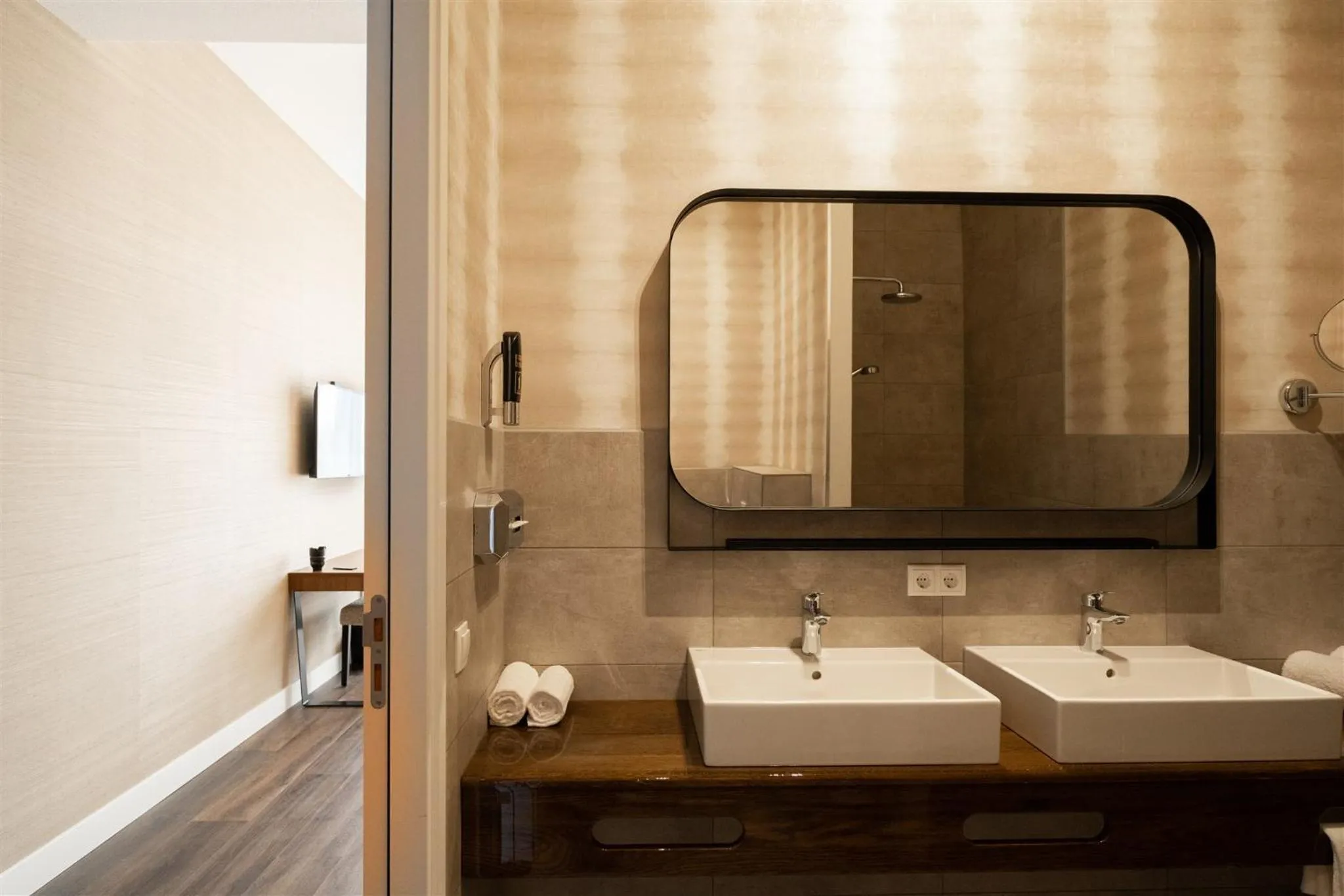 Bathroom in Hotel Ter Zand - Handwritten Collection