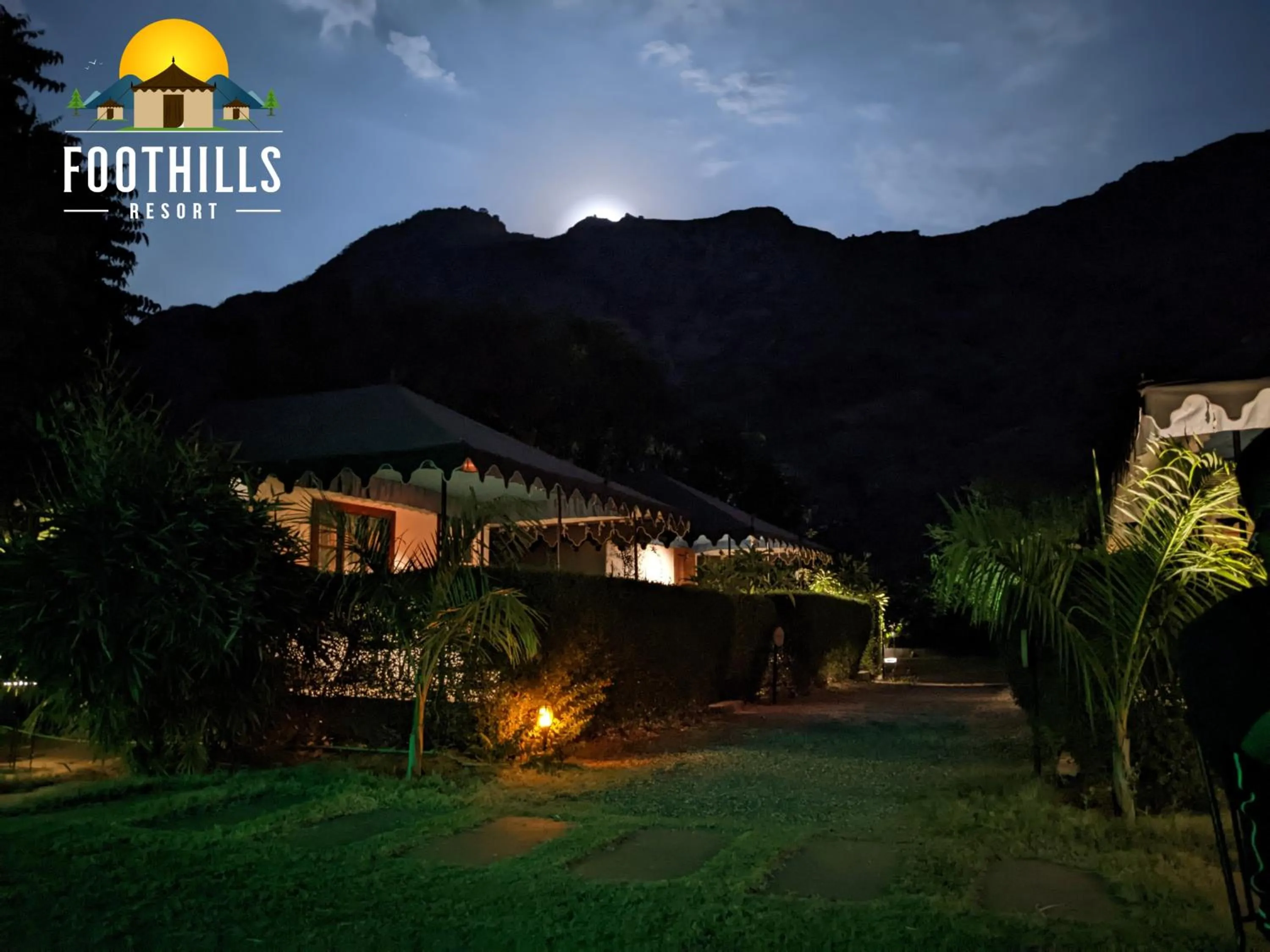 Night in Foothill Pushkar Resort