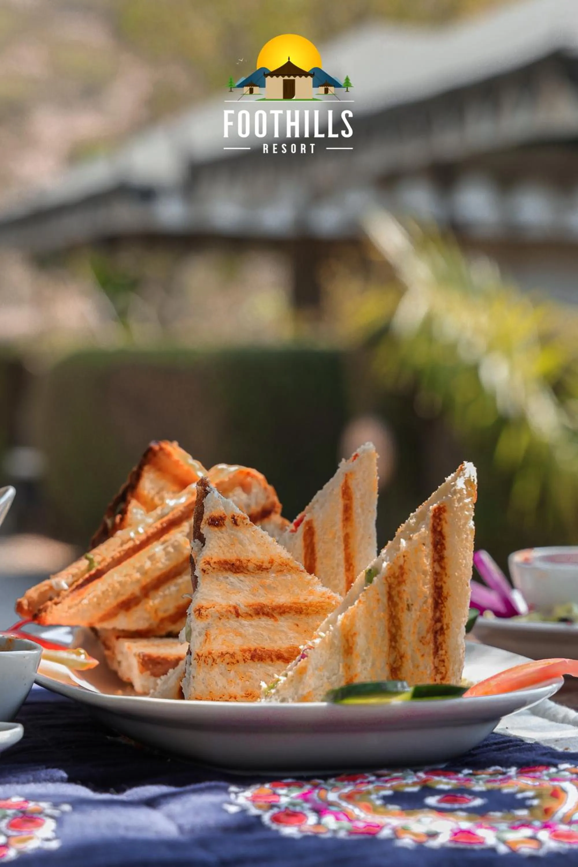 Food and drinks in Foothill Pushkar Resort