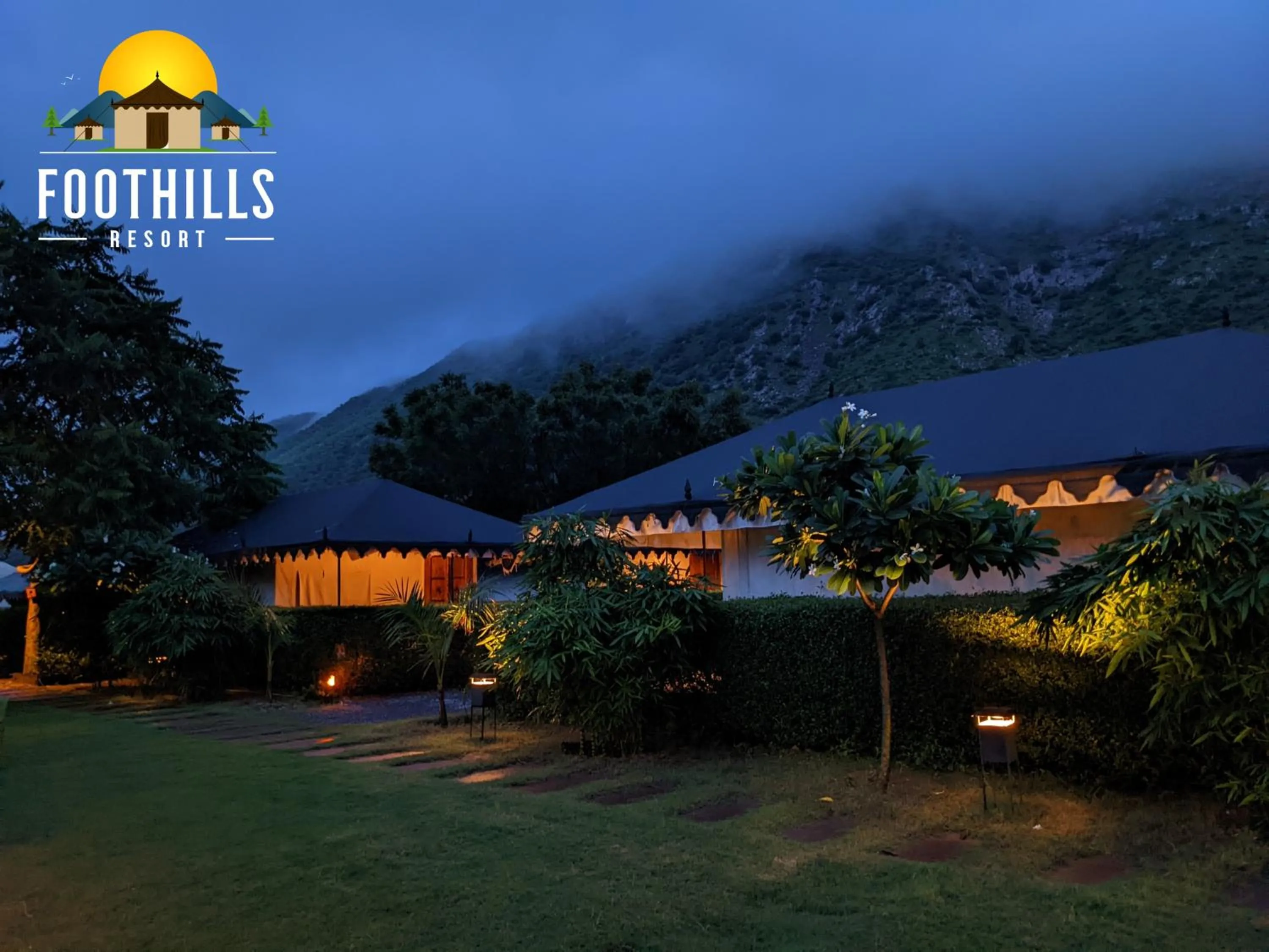 Night in Foothill Pushkar Resort