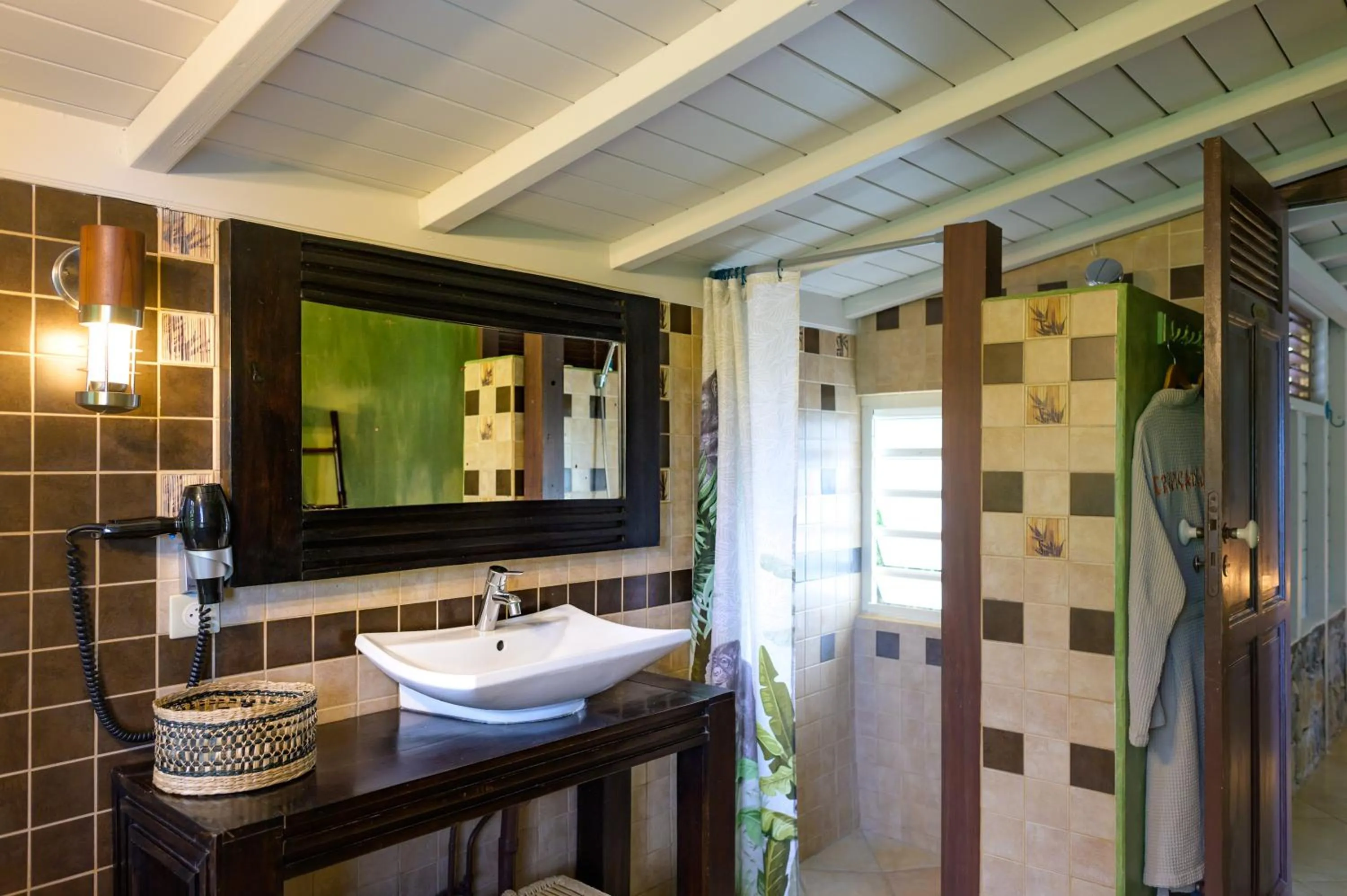 Bathroom in TropicAngel ECOLODGE de Charme