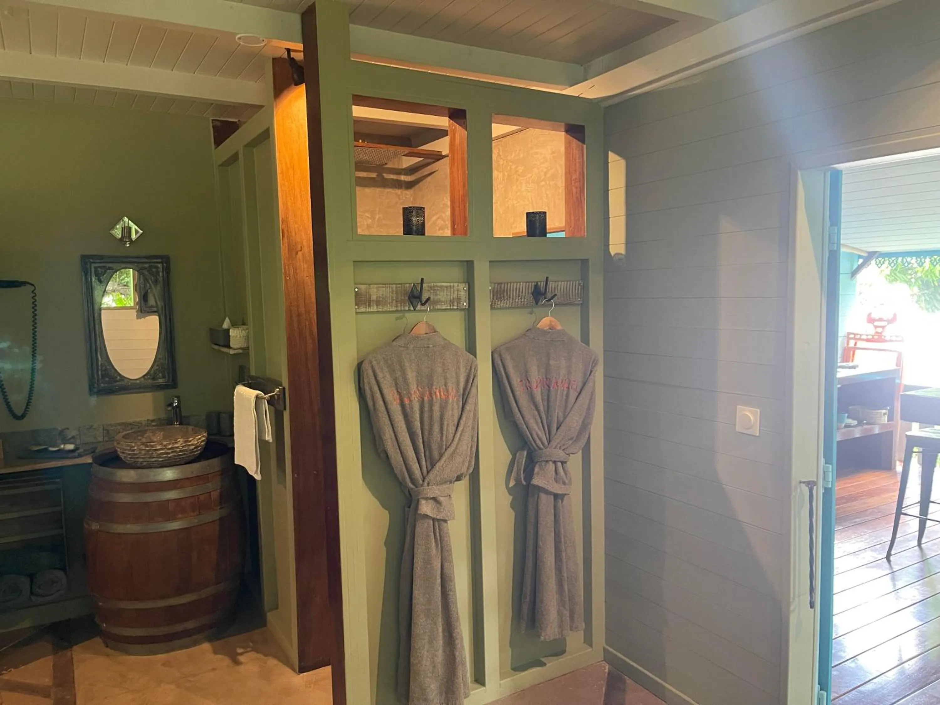 Property building in TropicAngel ECOLODGE de Charme