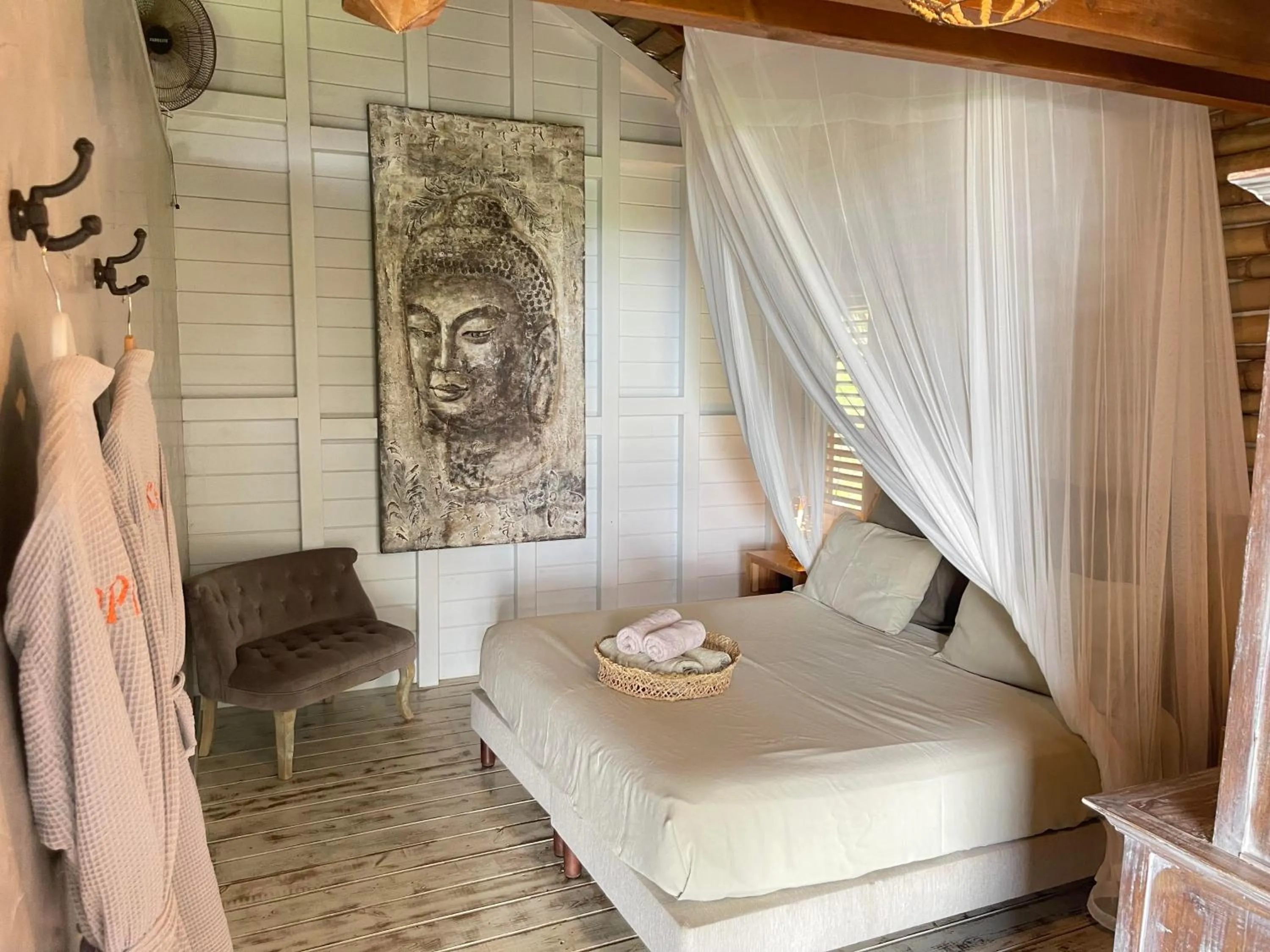 Bedroom, Bed in TropicAngel ECOLODGE de Charme