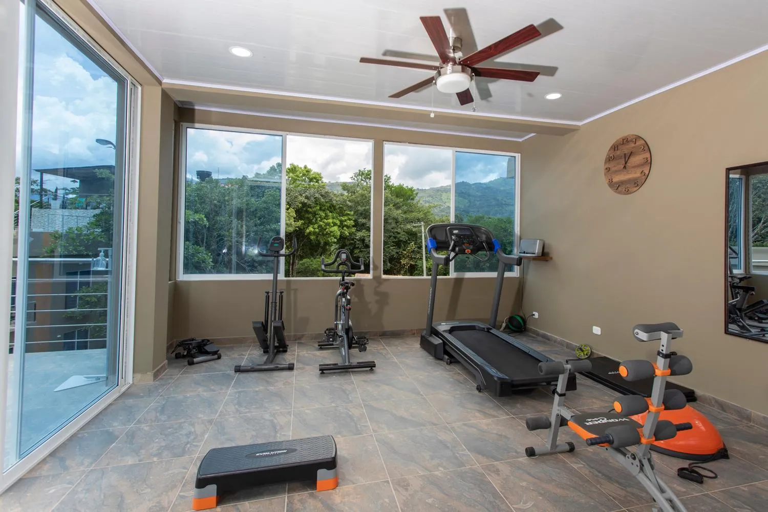 Fitness centre/facilities in Hotel Natural Hill's by H&R