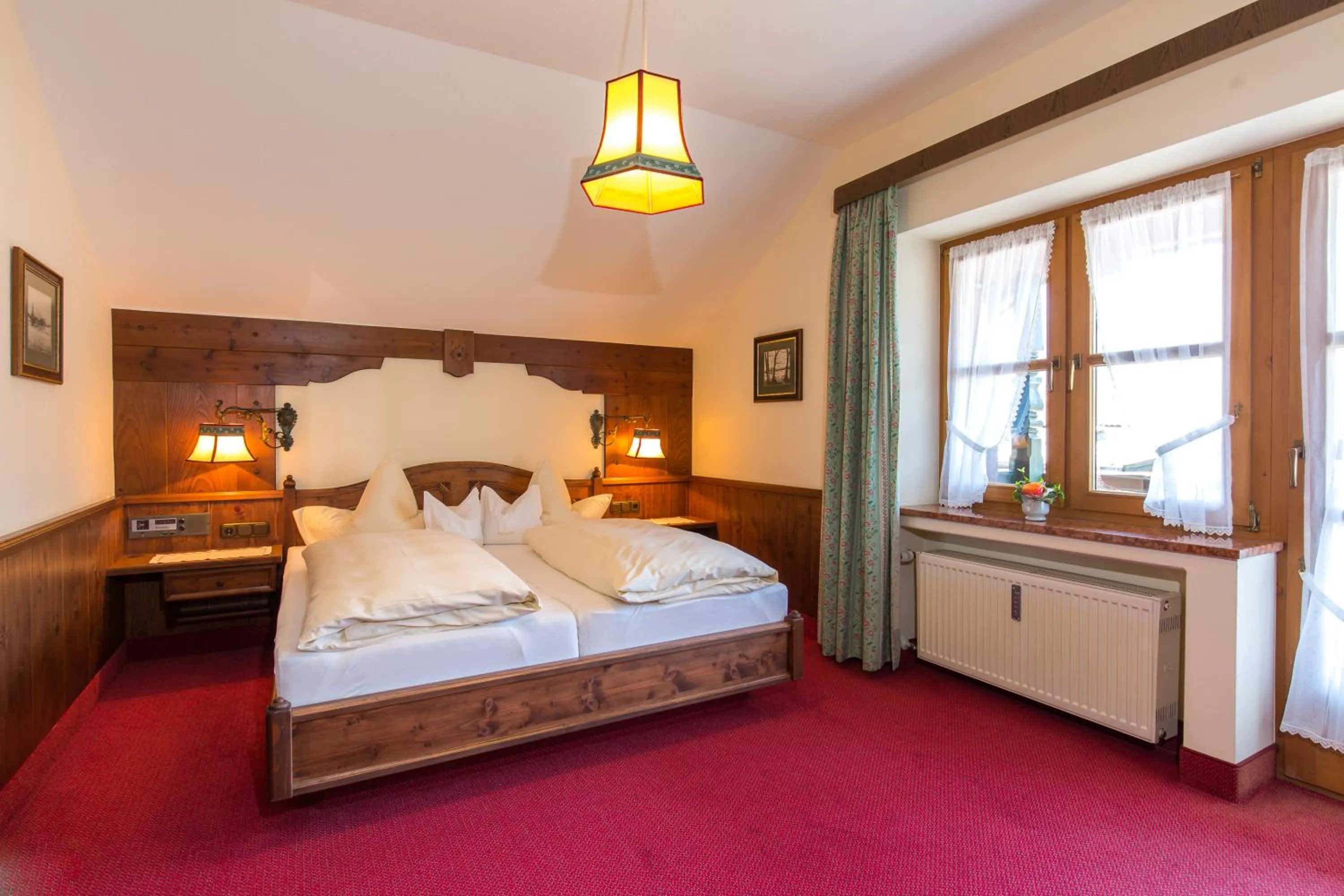 Bed in Hotel zur Post