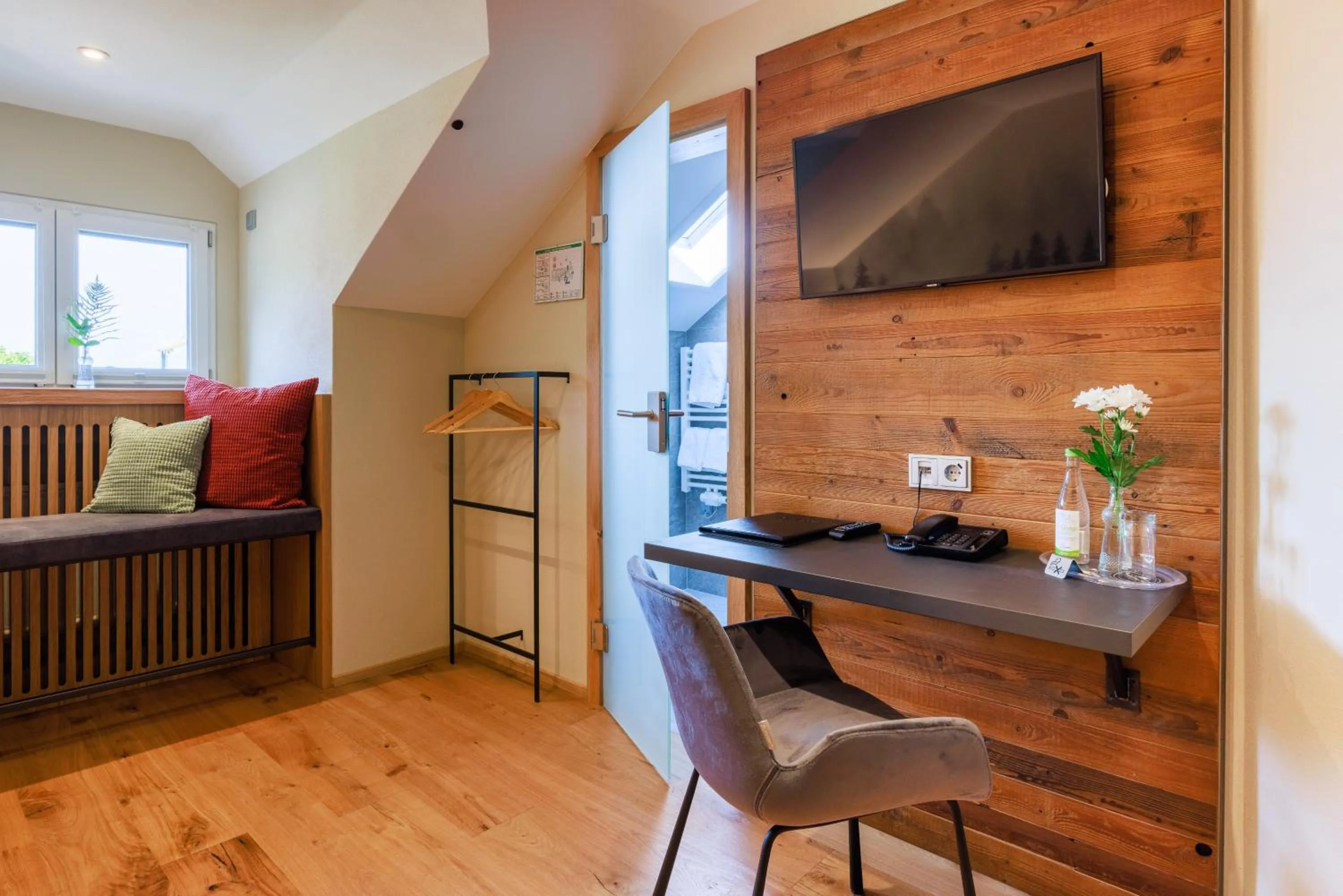 Photo of the whole room in Hotel zur Post