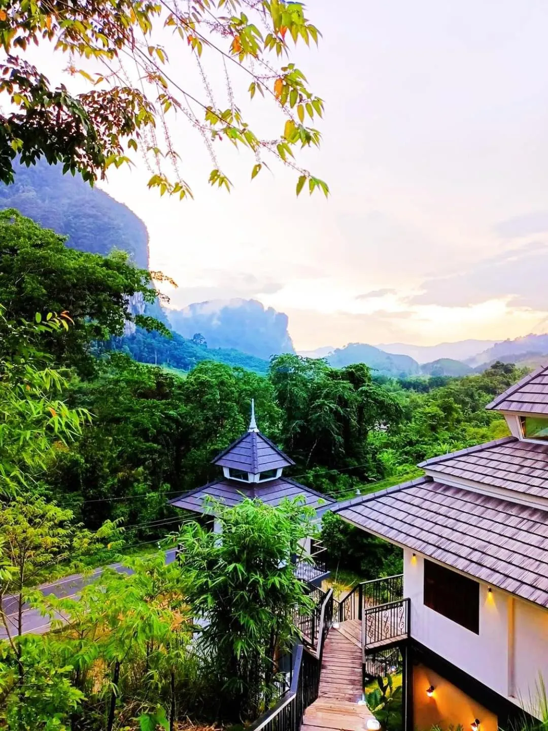 Magical Mountain View Resort