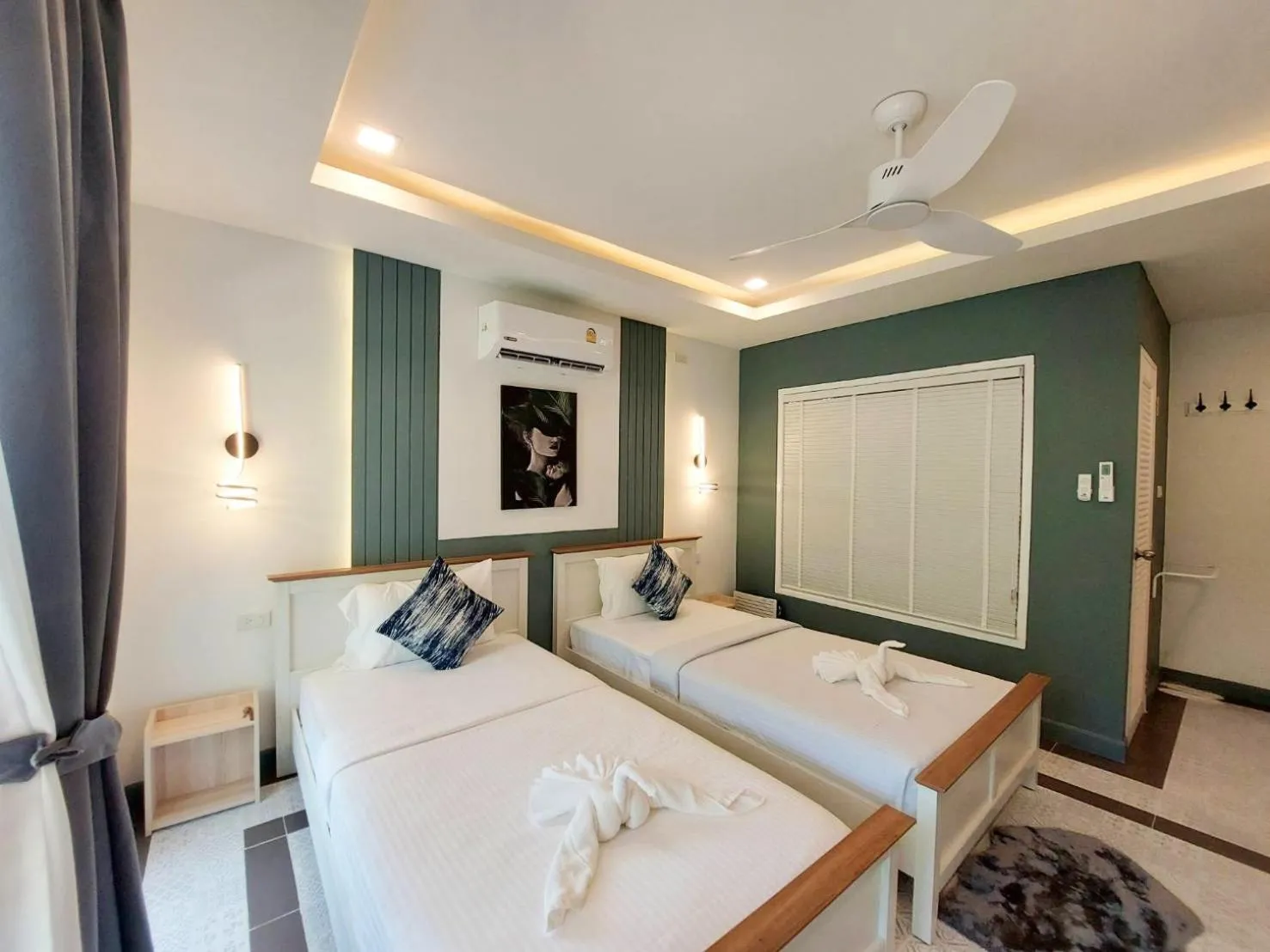 Bed in Magical Mountain View Resort